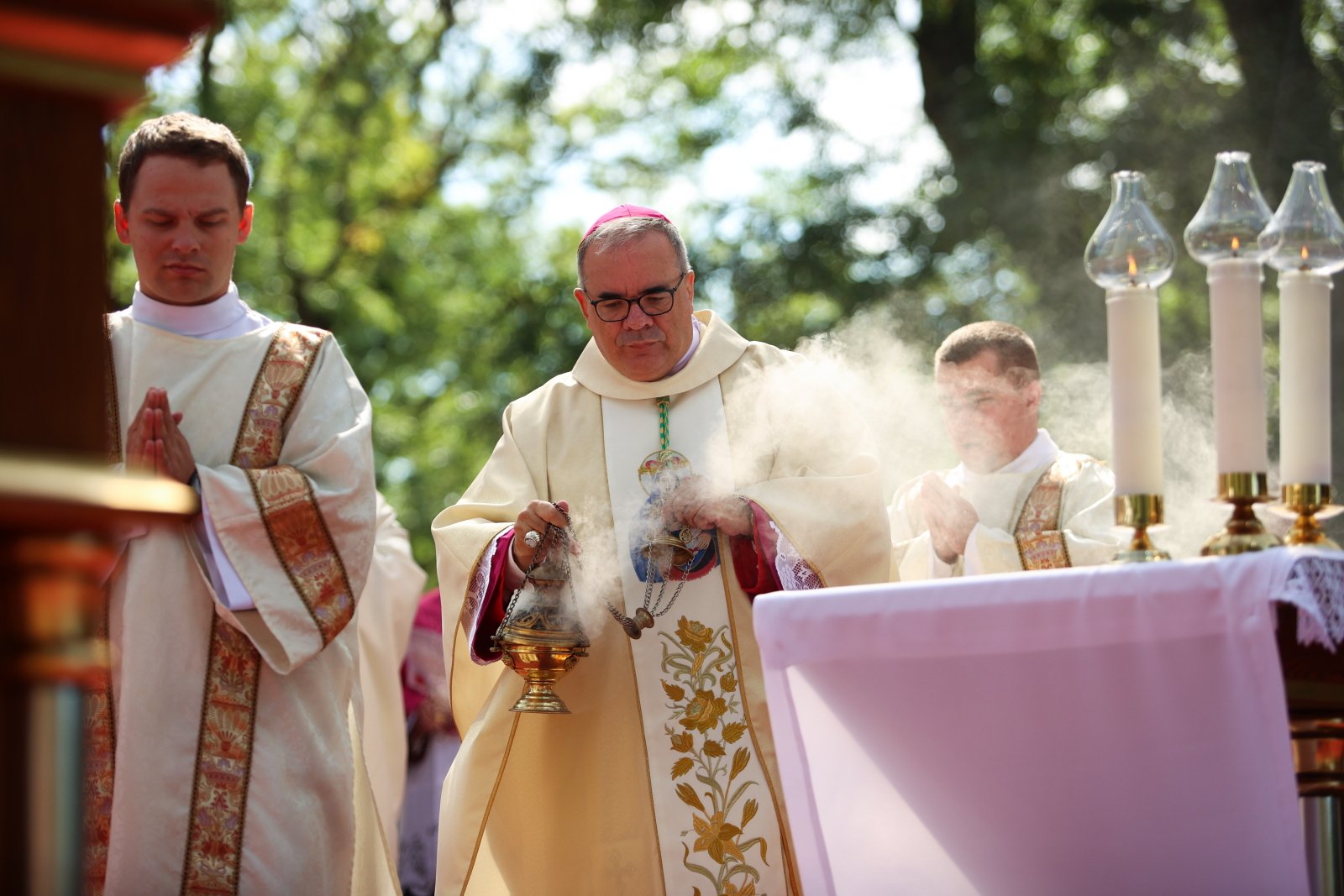 Nuncjusz apostolski do kobiet w Piekarach Śląskich: bądźcie misjonarkami nadziei