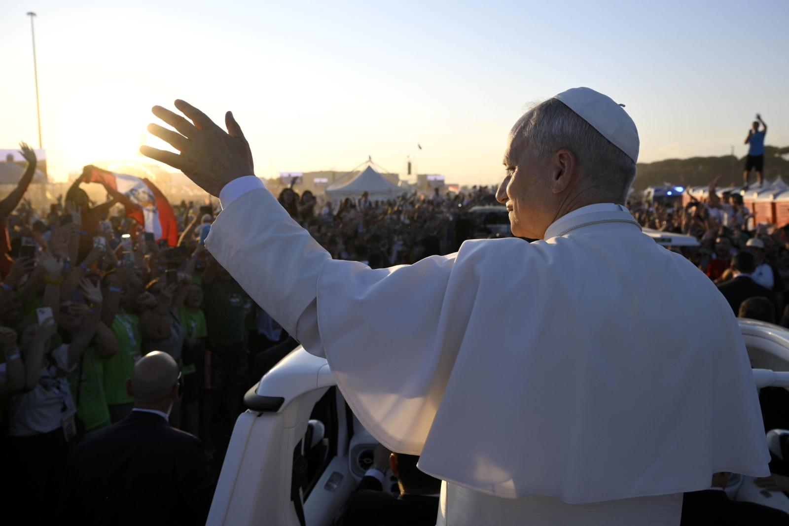 Leon XIV do młodzieży: dawajcie świadectwo swej wiary [ORĘDZIE]