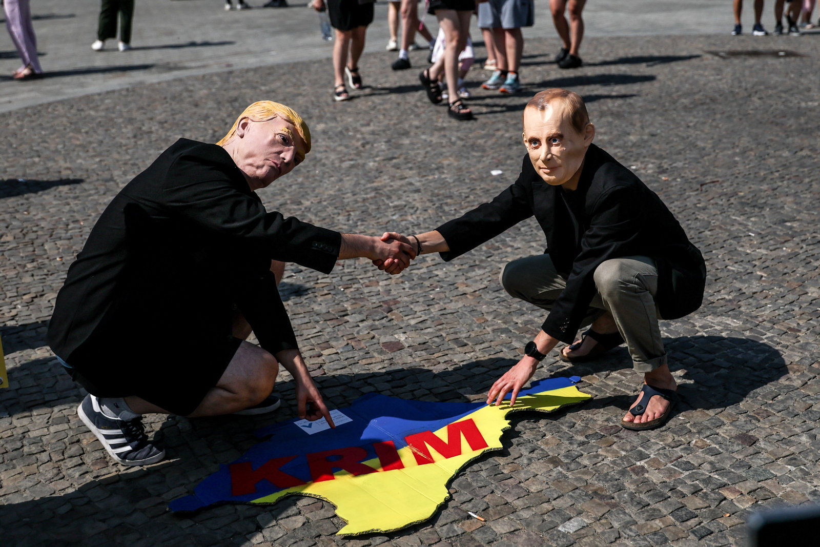 Prezydent Trump wyleciał na spotkanie z Putinem na Alasce