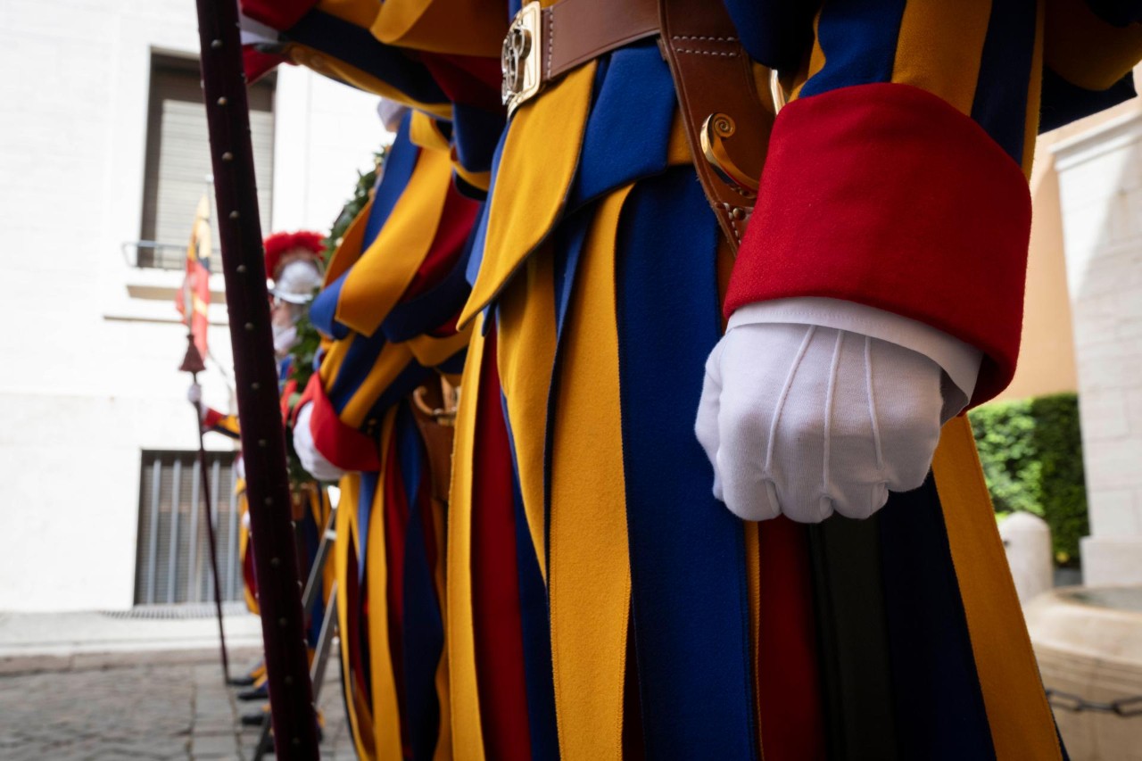 Gwardia Szwajcarska: trwa postępowanie wyjaśniające w sprawie „nieNiezrozumienia”