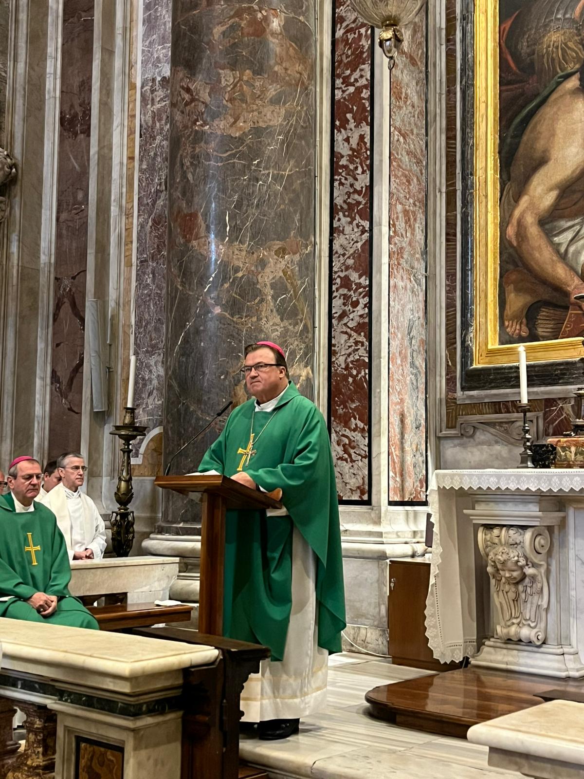 Bp Nykiel przy grobie św. Jana Pawła II: niebo nie może czekać