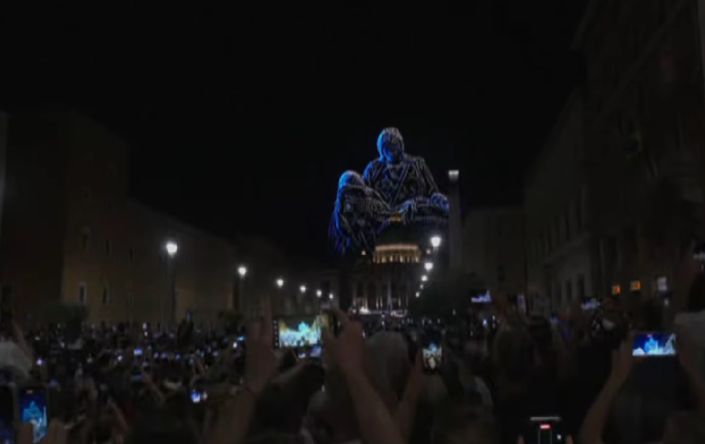 Andrea Bocelli i Pharrell Williams wystąpili na Placu Św. Piotra