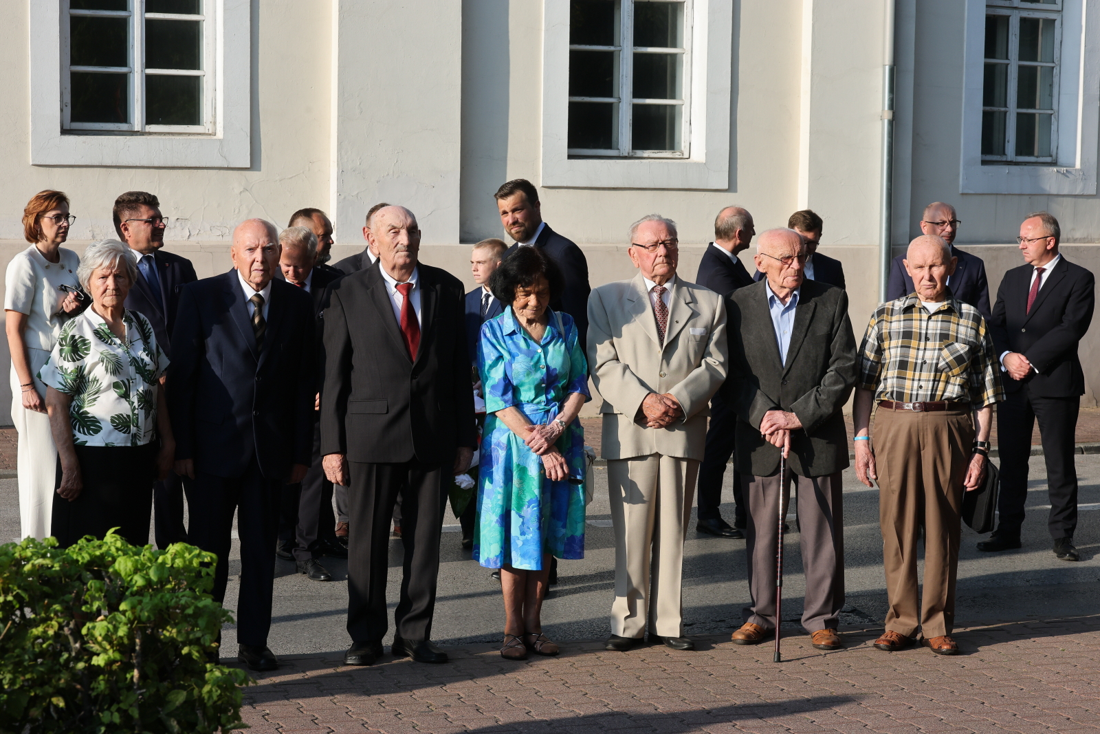 Prezydent złożył kwiaty przed pomnikiem upamiętniającym ofiary bombardowania Wielunia