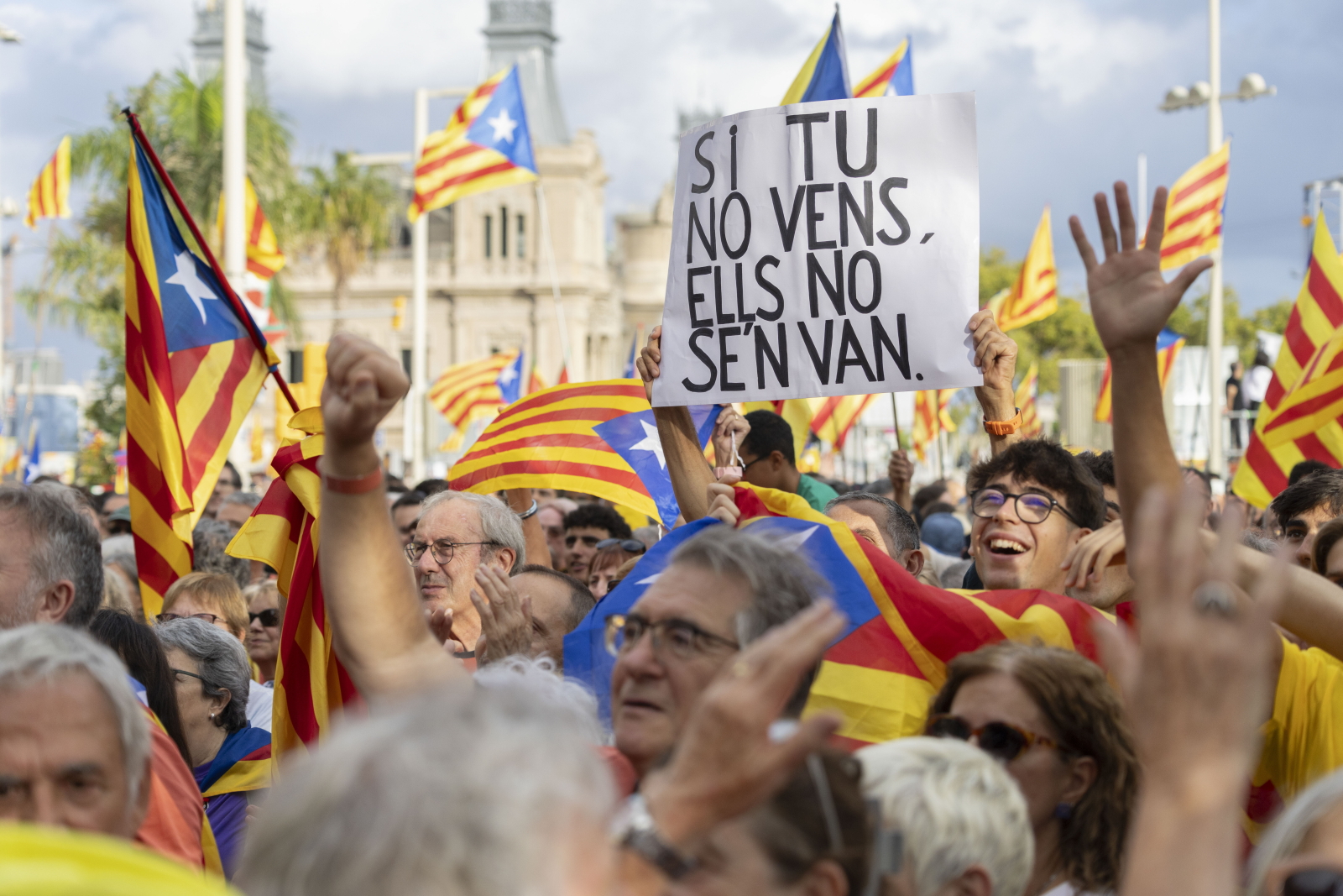Hiszpania: ponad 40 tys. osób uczestniczyło w marszach na rzecz niepodległości Katalonii