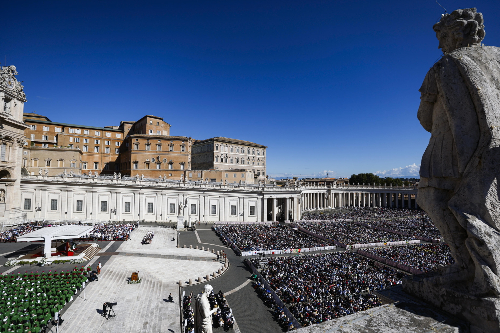 Premier Bahrajnu o Ojca Świętego 