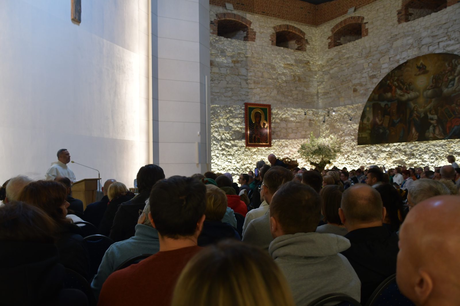 Pielgrzymka z Obrzeży Kościoła. „Nie pozwólcie się wypchnąć z Domu Ojca”