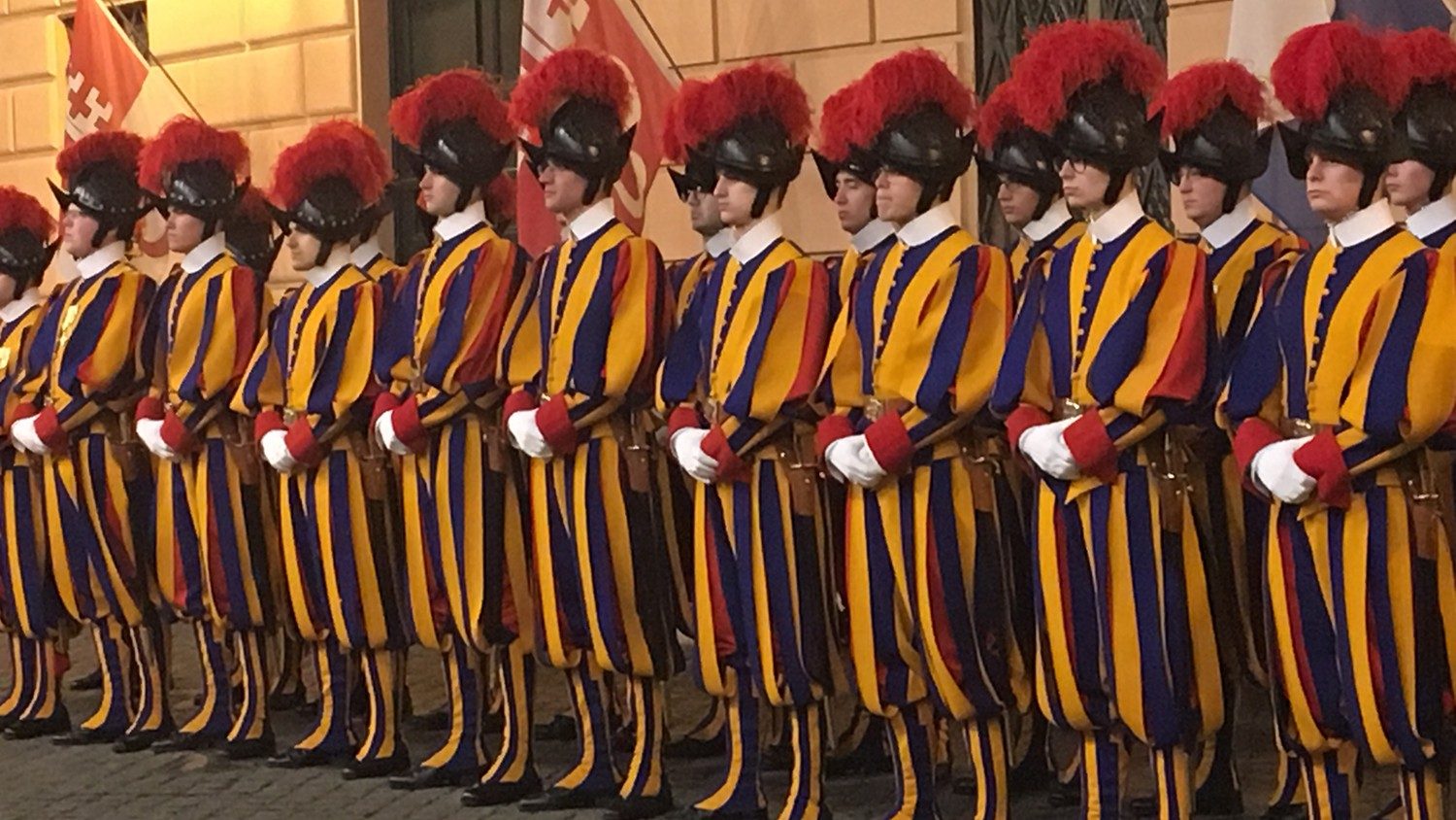 Papież do Gwardzistów Szwajcarskich: bądźcie misjonarzami nadziei