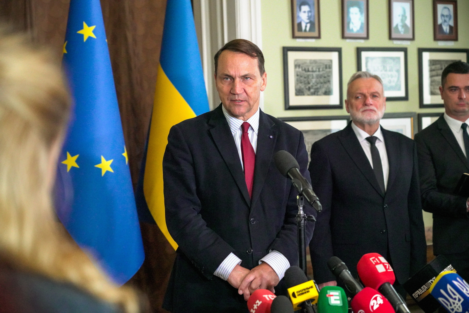 Doktorat honoris causa Uniwersytetu Lwowskiego dla Radosława Sikorskiego