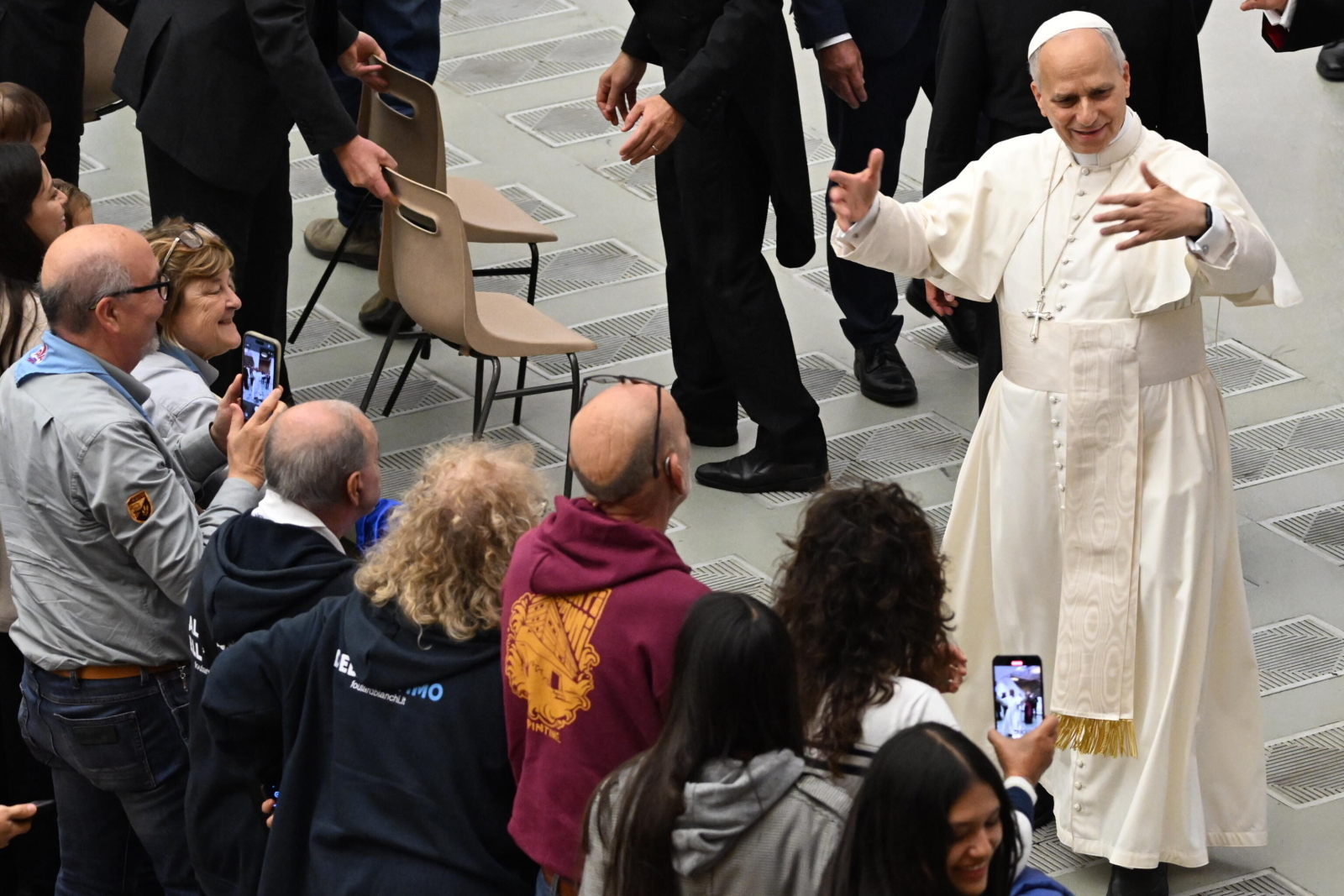 Leon XIV do ruchów ludowych: ziemia, dom i praca to święte prawa, o które warto walczyć [+GALERIA]