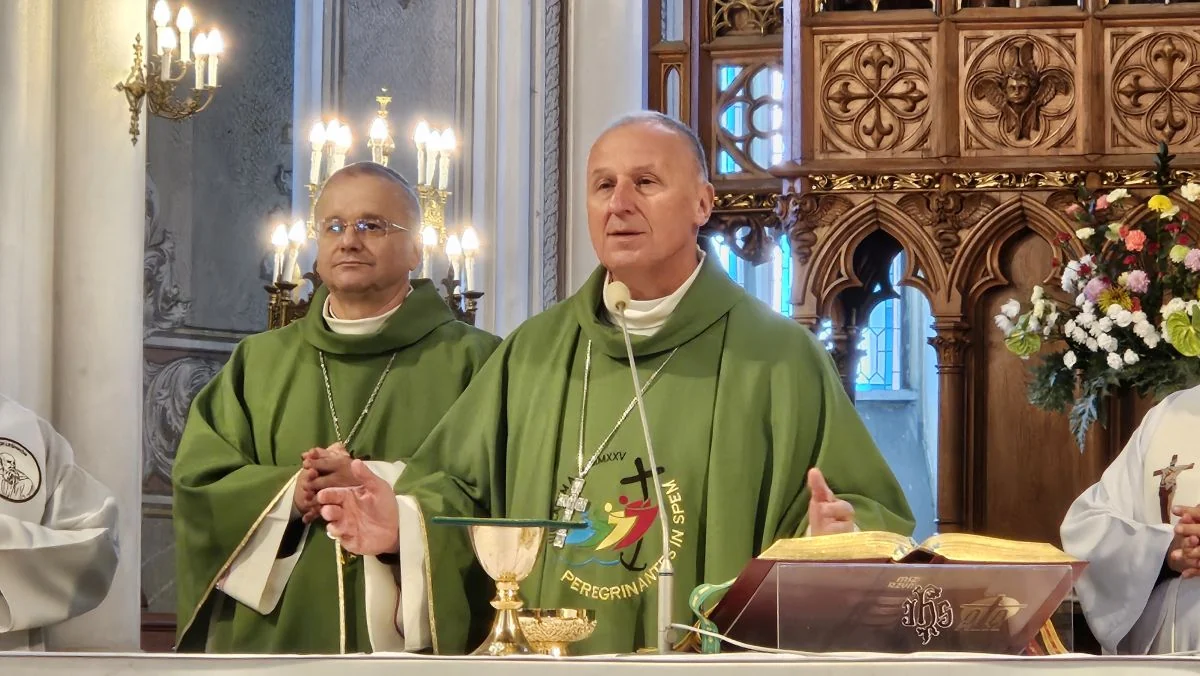 „Kapłaństwo to perła, dla której warto wszystko poświęcić” – realizowane są rekolekcje dla duszpasterzy leśnikó …