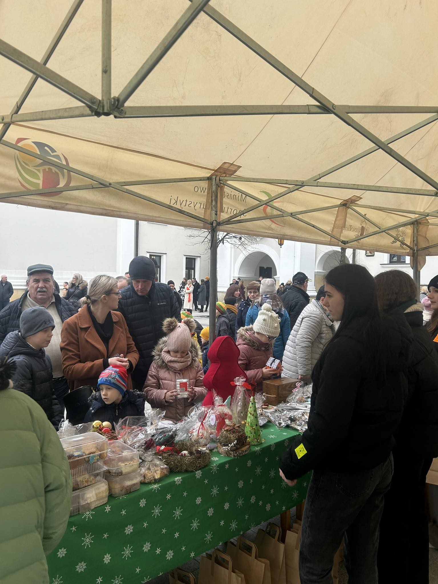 „Przyjdź i zobacz!” – zaproszenie na XIX Misyjny Jarmark z Aniołami