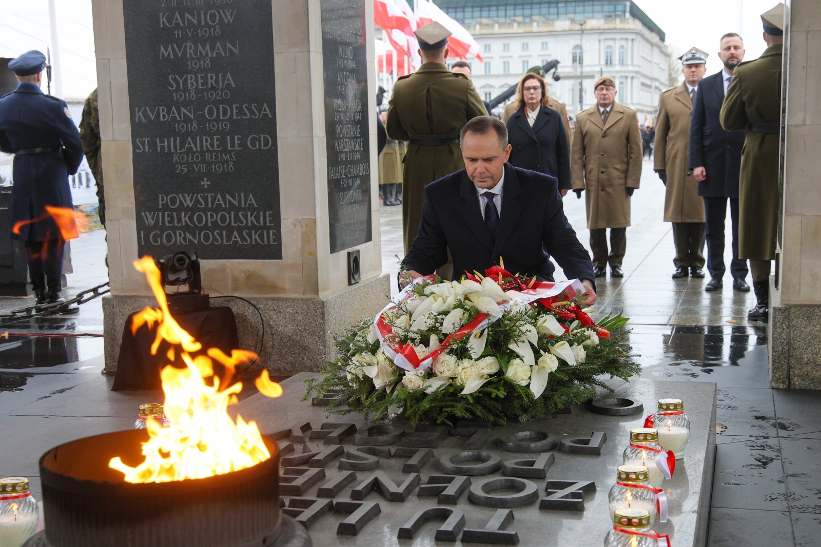 Setna rocznica odsłonięcia Grobu Nieznanego Żołnierza [+GALERIA]