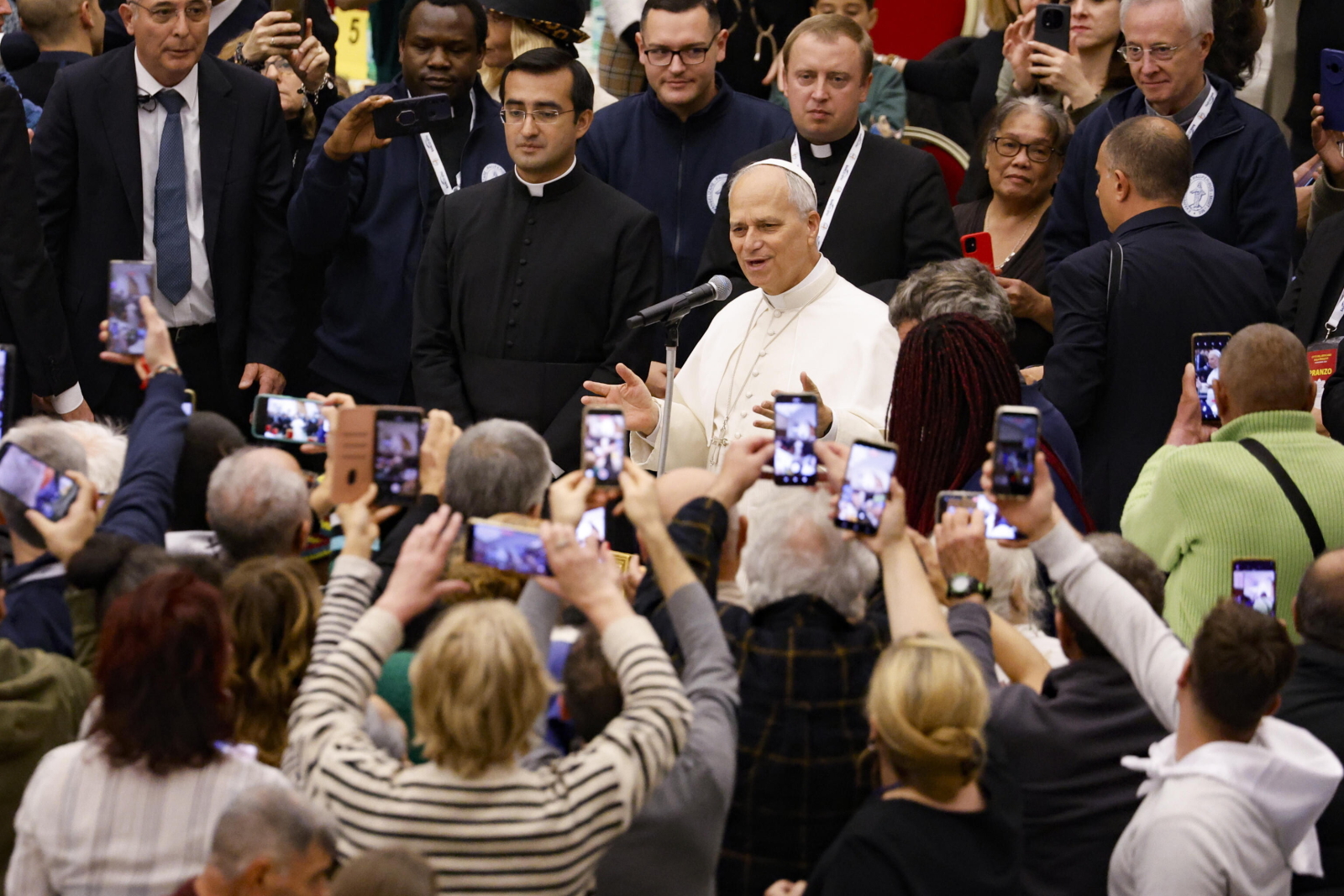 Leon XIV w Castel Gandolfo o Ukrainie, migrantach w USA i swoim odpoczynku