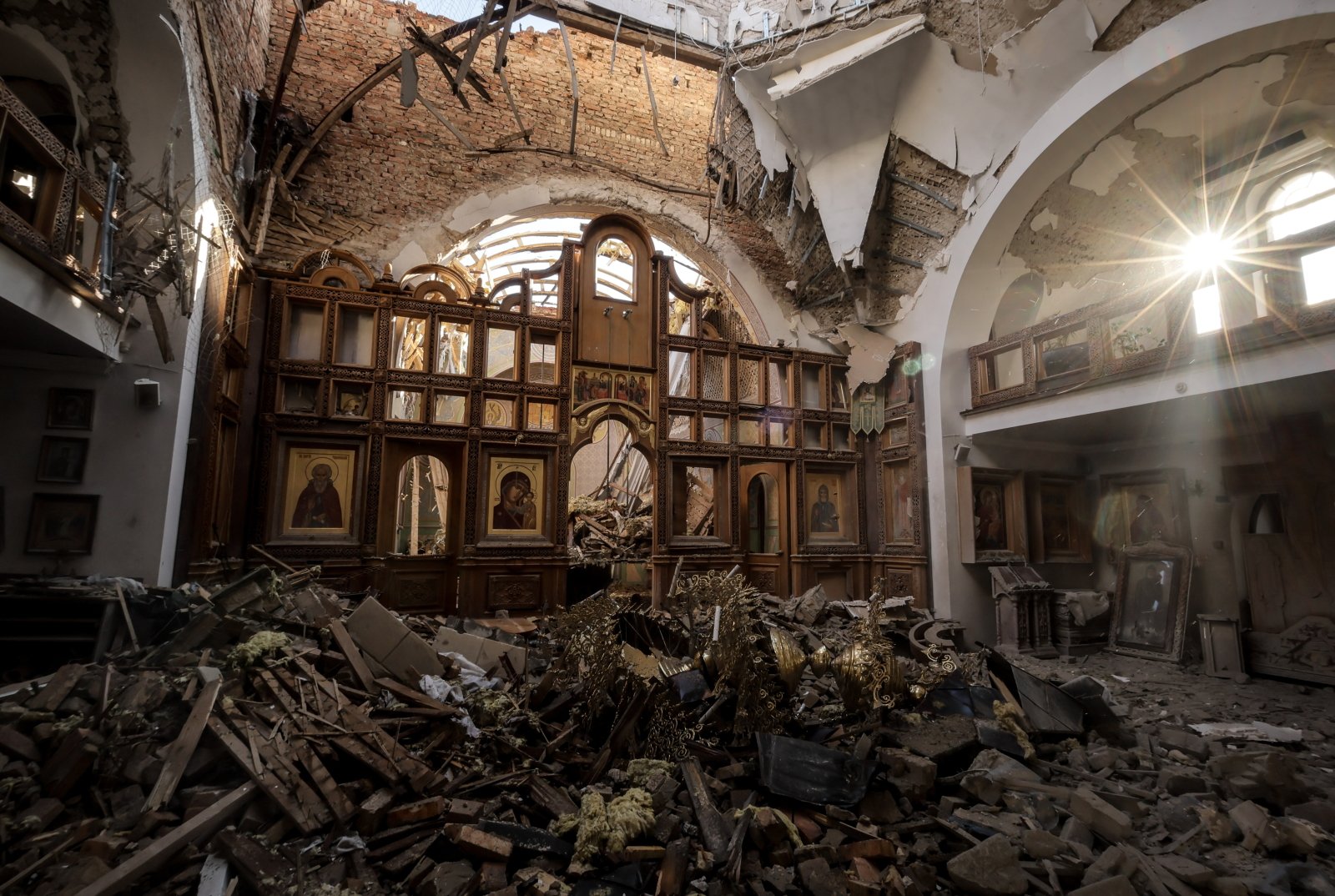 Ukraina: przedstawiciele religii potępiają korupcję jako faktyczną kolaborację z agresorem