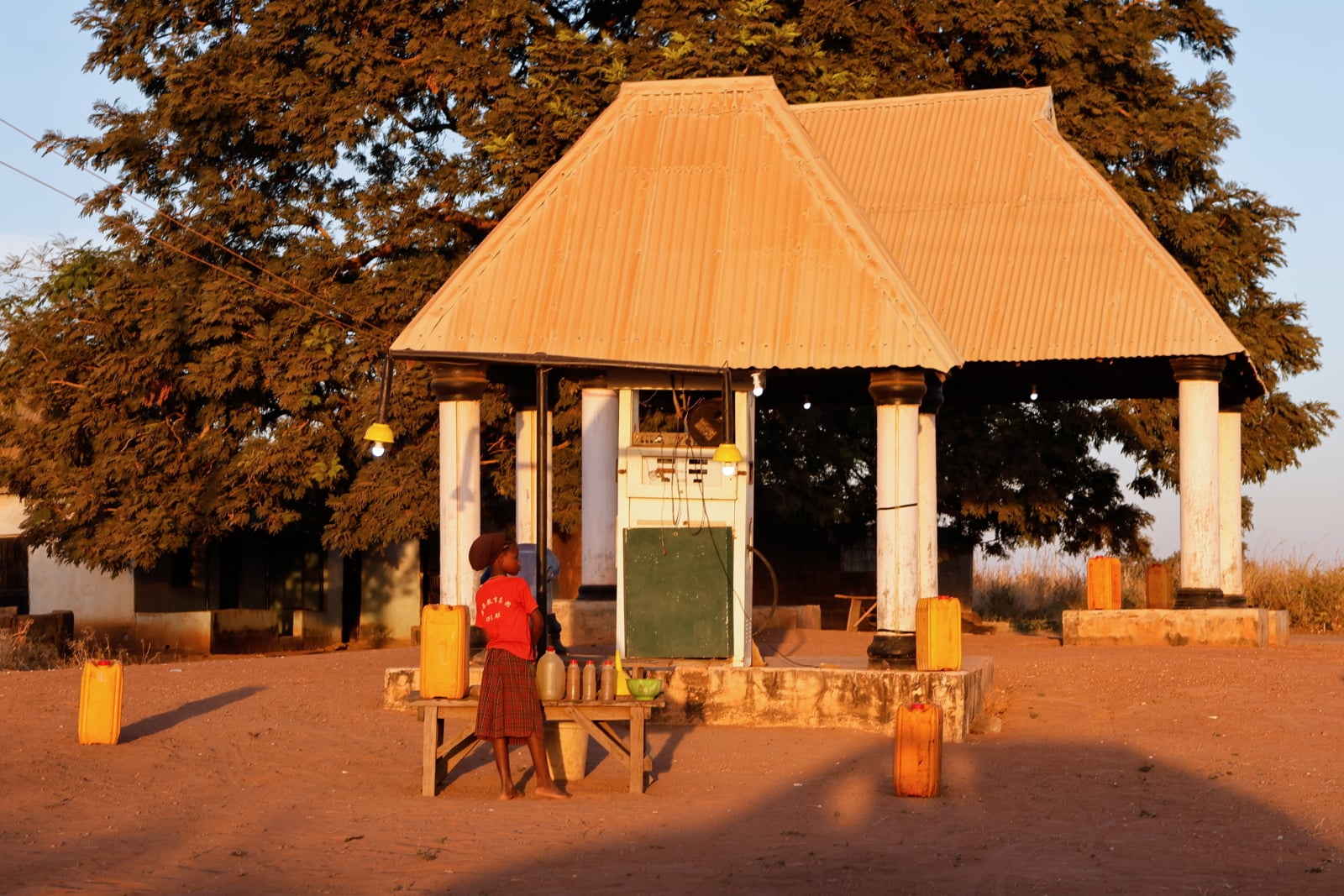 Nigeria: bandyci porwali 54 mieszkańców wioski przy bazie wojskowej, w tym kobiety w ciąży i dzieci