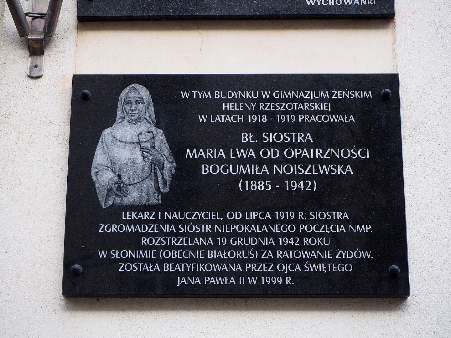 Relikwie polskich błogosławionych w kaplicy szpitalnej we Wrocławiu