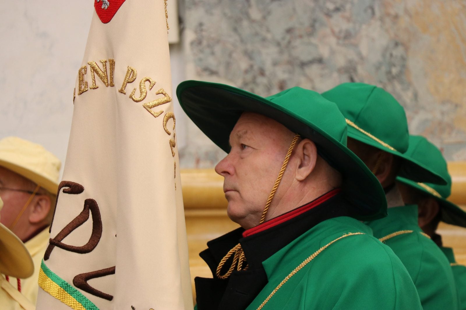 Jasna Góra: pszczelarze dziękują za plony i apelują o docenienie ich branży