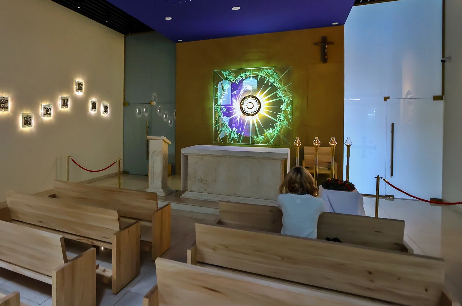 „Stacja Miłosierdzia”. Na Dworcu Głównym we Wrocławiu można się spowiadać