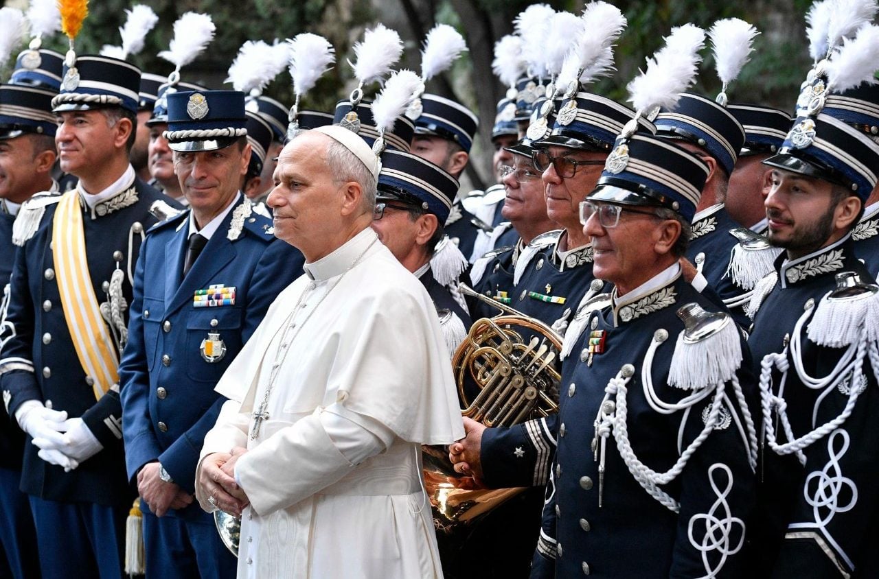 Papież dziękuje służbom specjalnym i wzywa, by kierowały się zasadami