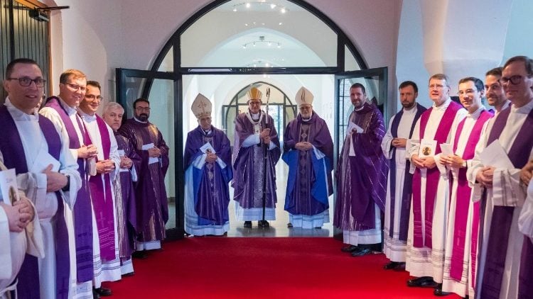 Kolonia: 25 lat seminarium Neokatechumenatu w służbie powołań