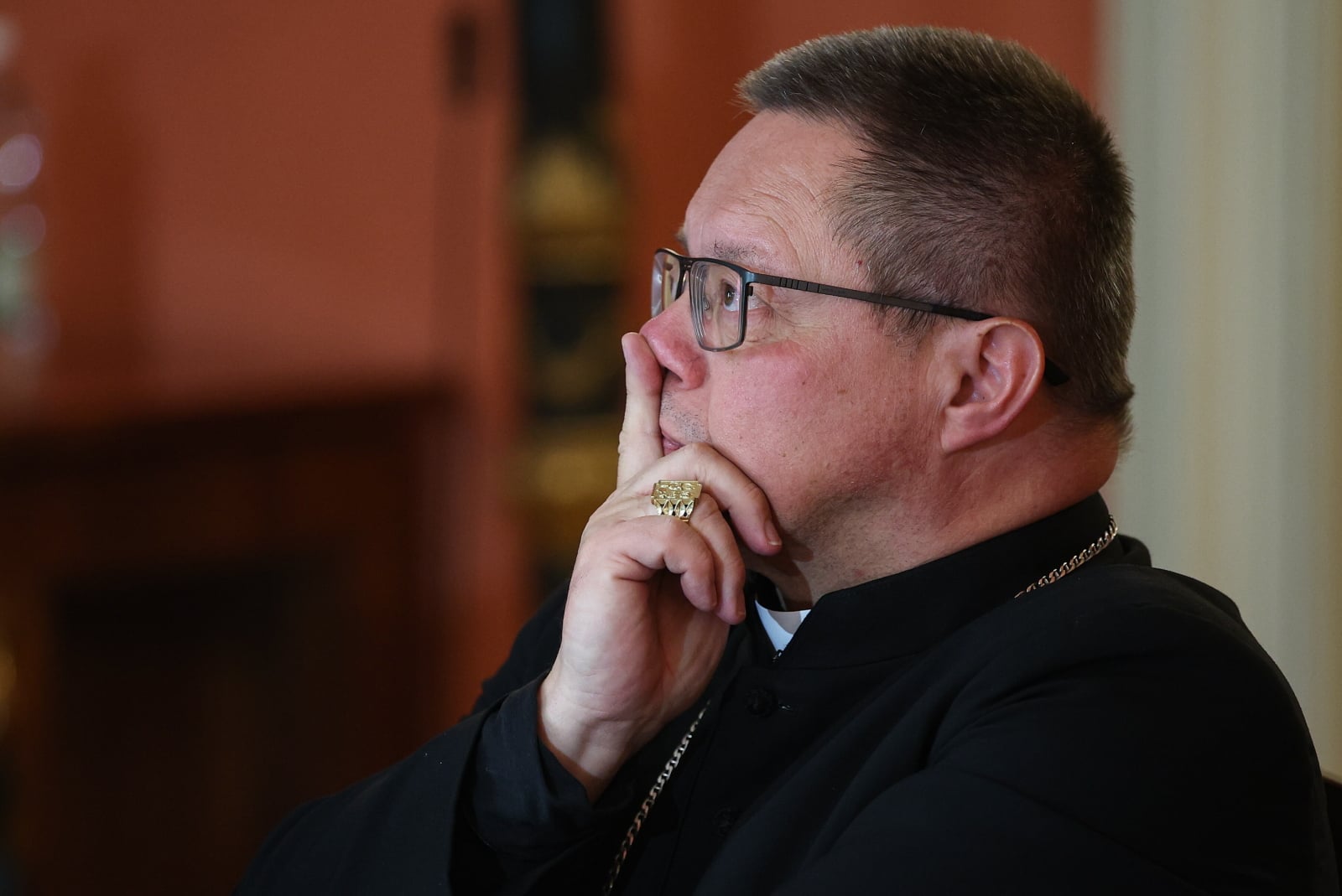 Kard. Ryś przed ingresem: Nie tworzy się programów bez ludzi