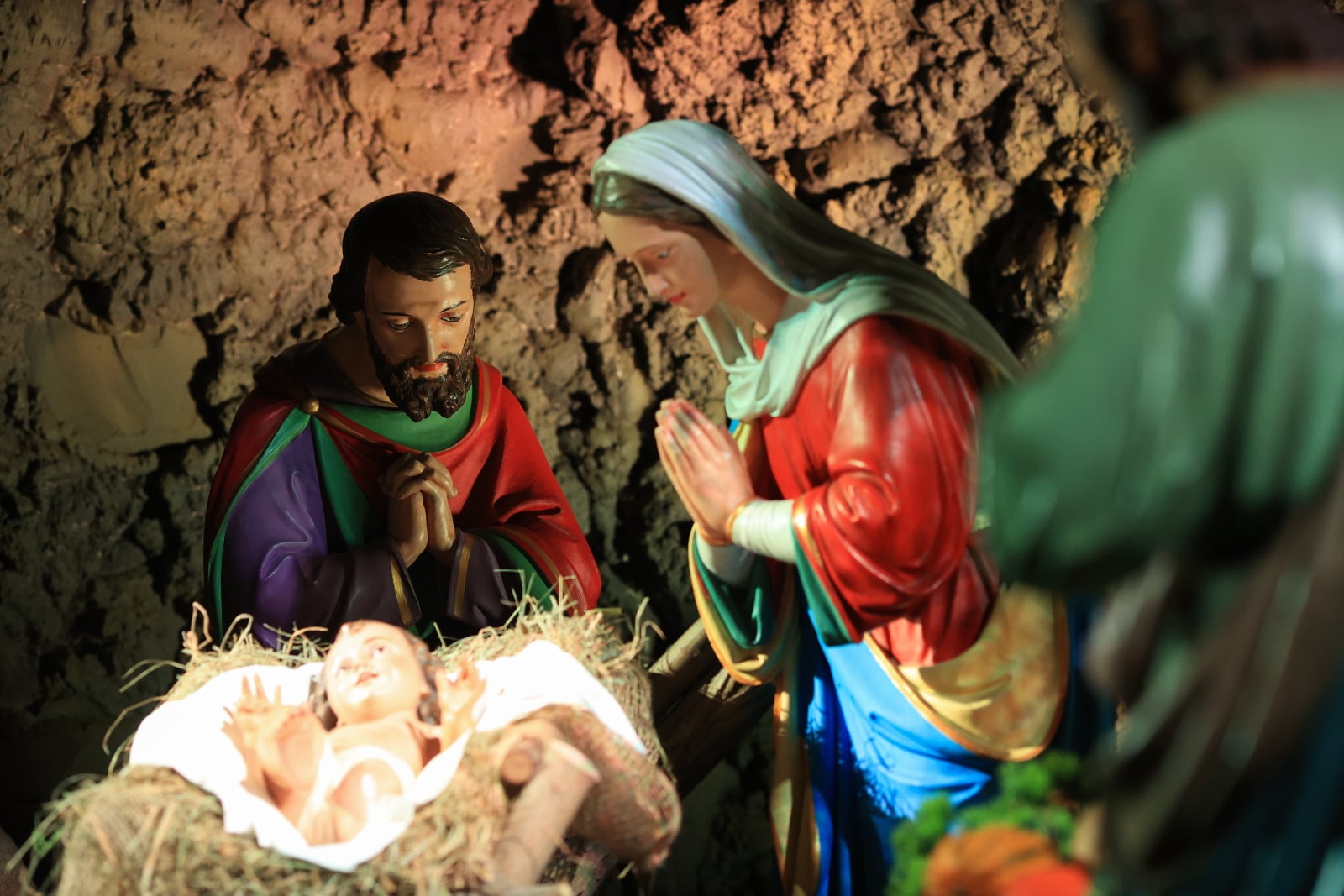 Abp Adrian Galbas na Boże Narodzenie: nie zapomnijmy o pieluszkach [+WIDEO]