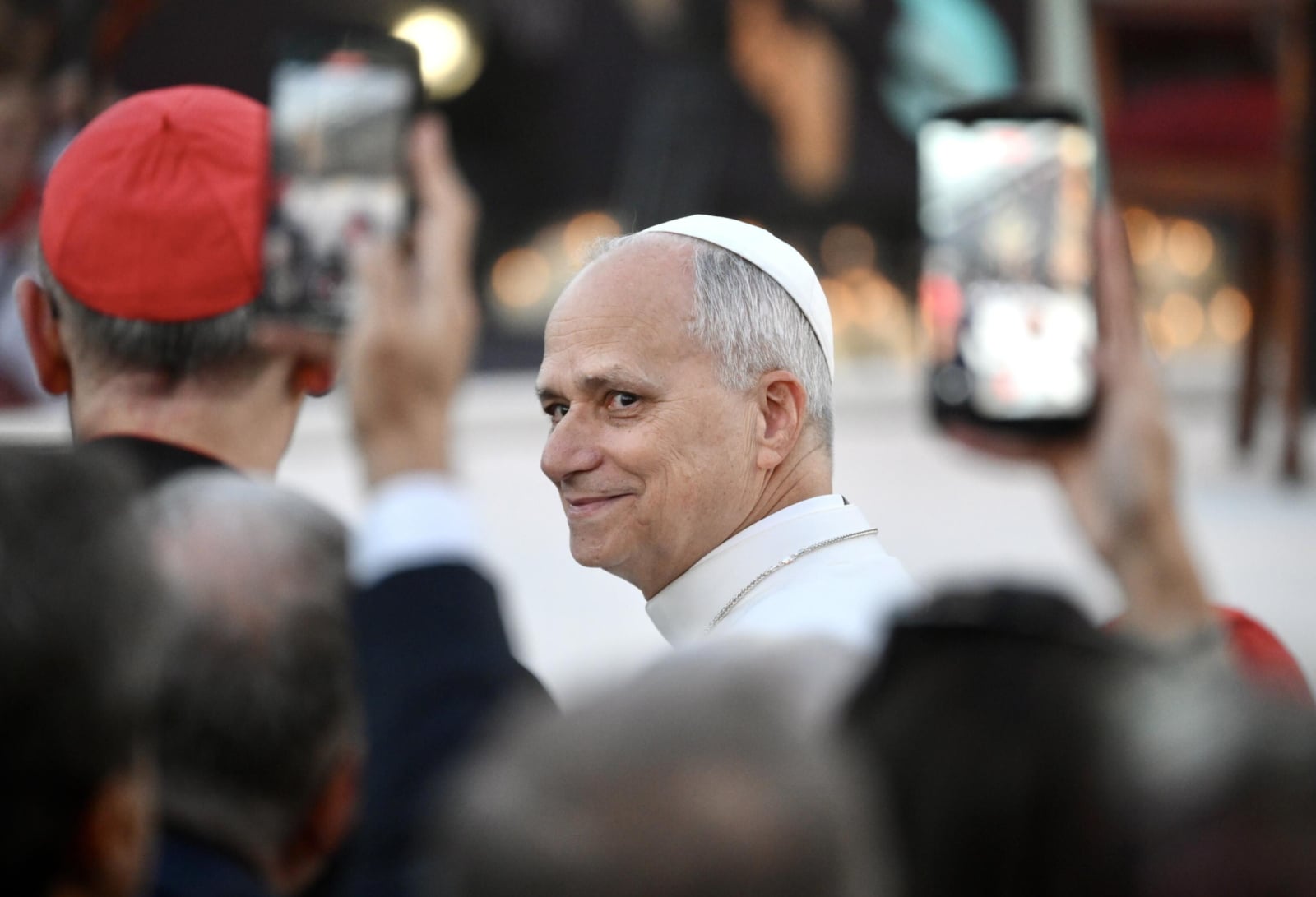 Papież: przeczytajcie tę książkę, a poznacie kim jestem [WIDEO]