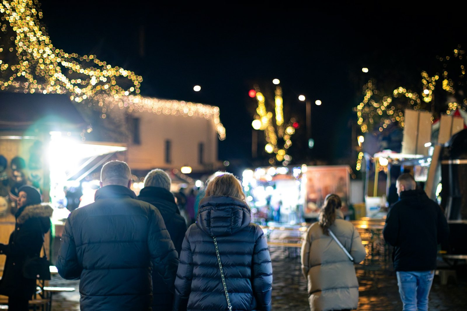Na Boże Narodzenie przeciętny Polak wyda niemal 1,8 tys. zł – więcej niż rok temu