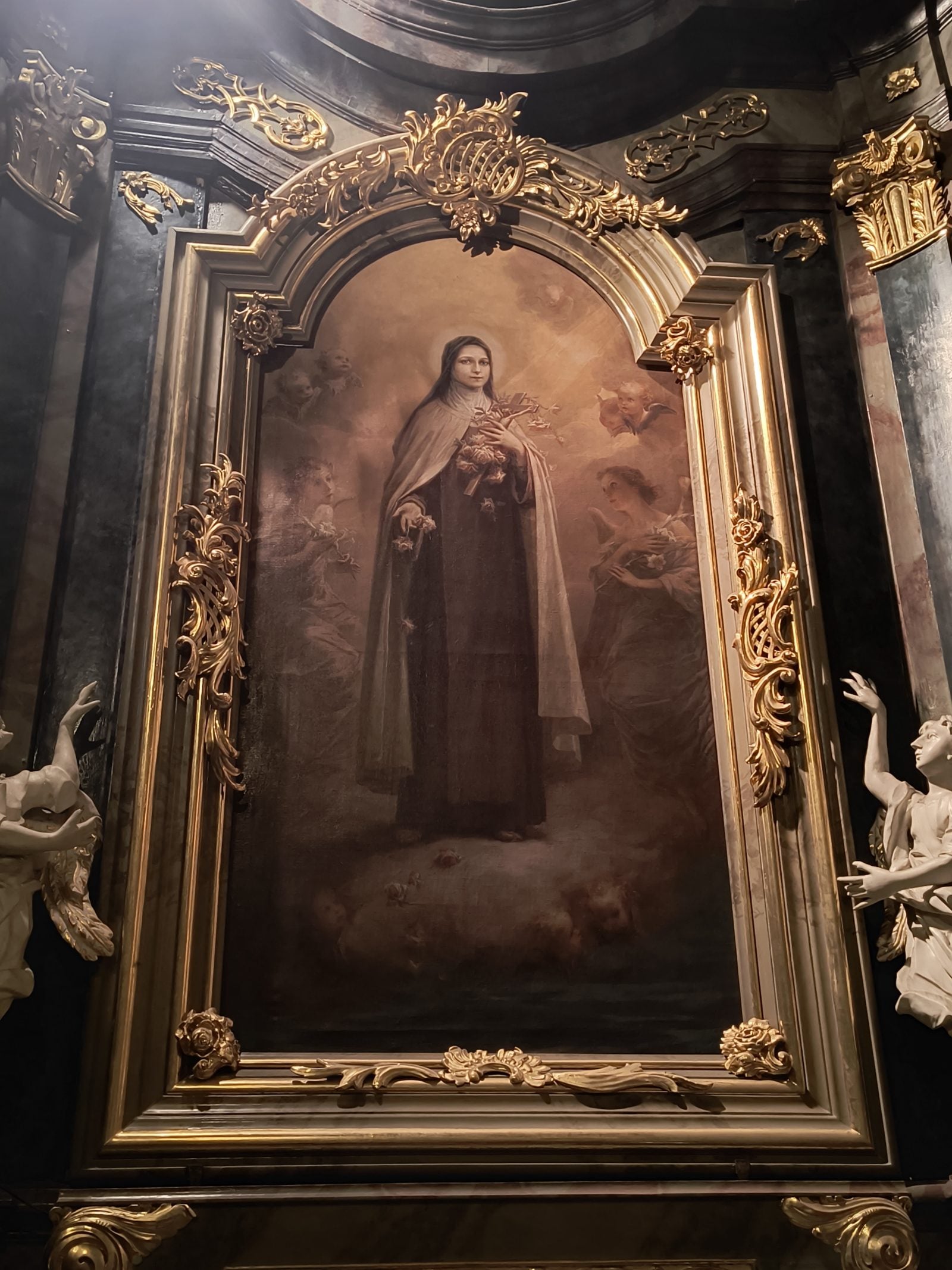 Ojciec Gabriel Wójcicki OCD: najpierw karmimy się Bogiem, a potem niesiemy Go innym [ROZMOWA]