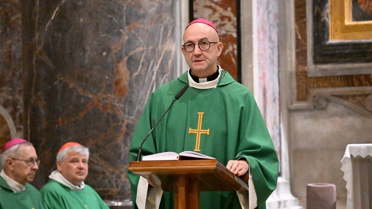 Abp Adrian Galbas zachęca do postu od ekranu i unikania rozrywki