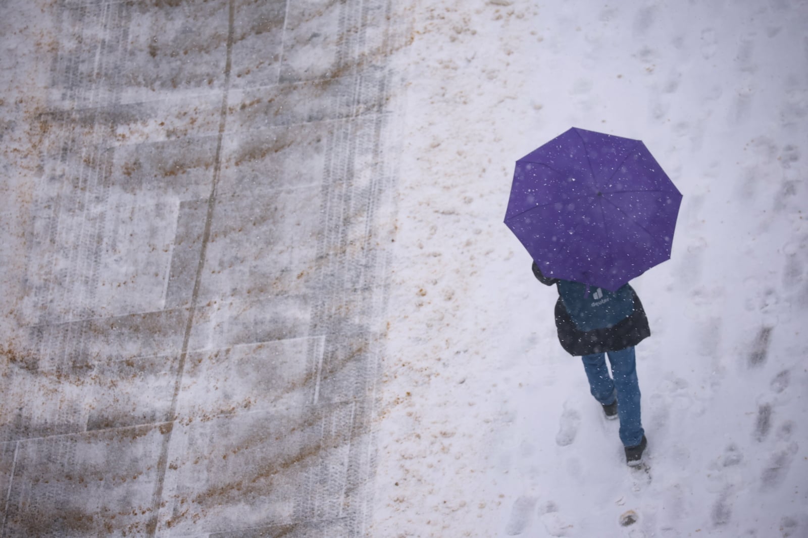 Z powodu oblodzenia zamknięto mola w Gdańsku i Sopocie