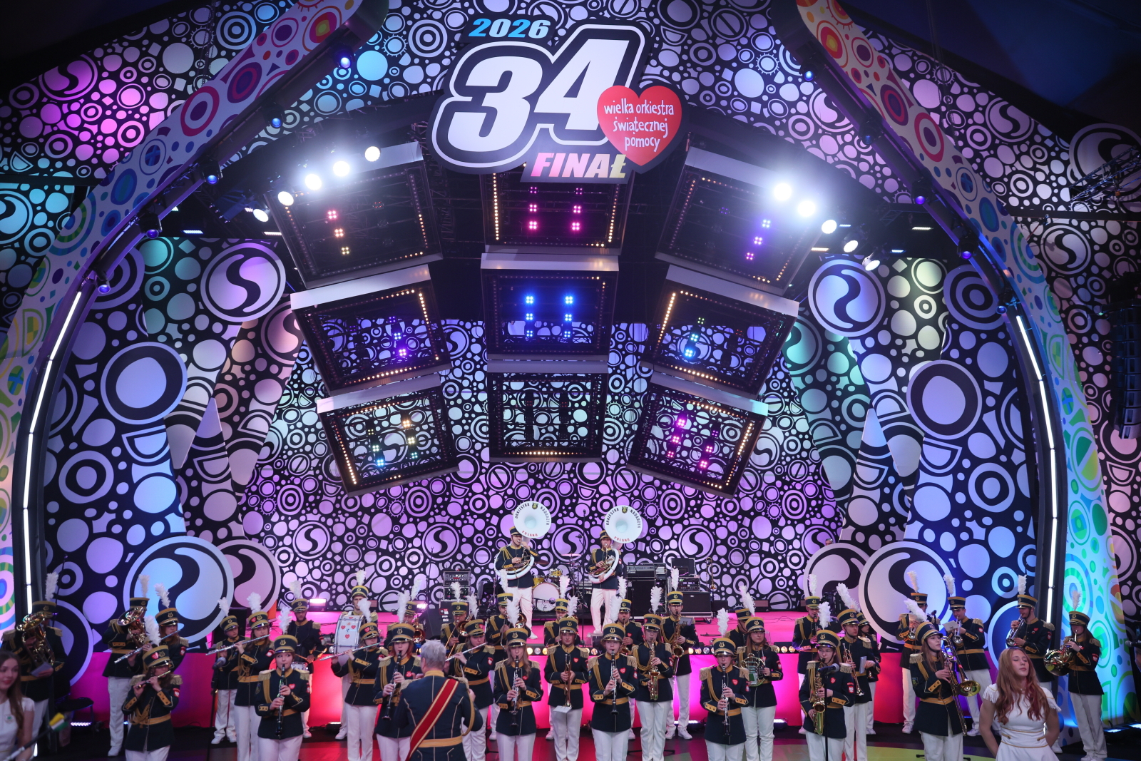 34. Finał WOŚP: zbiórki w zabytkowych tramwajach, profilaktyczne badania i koncerty [+GALERIA]