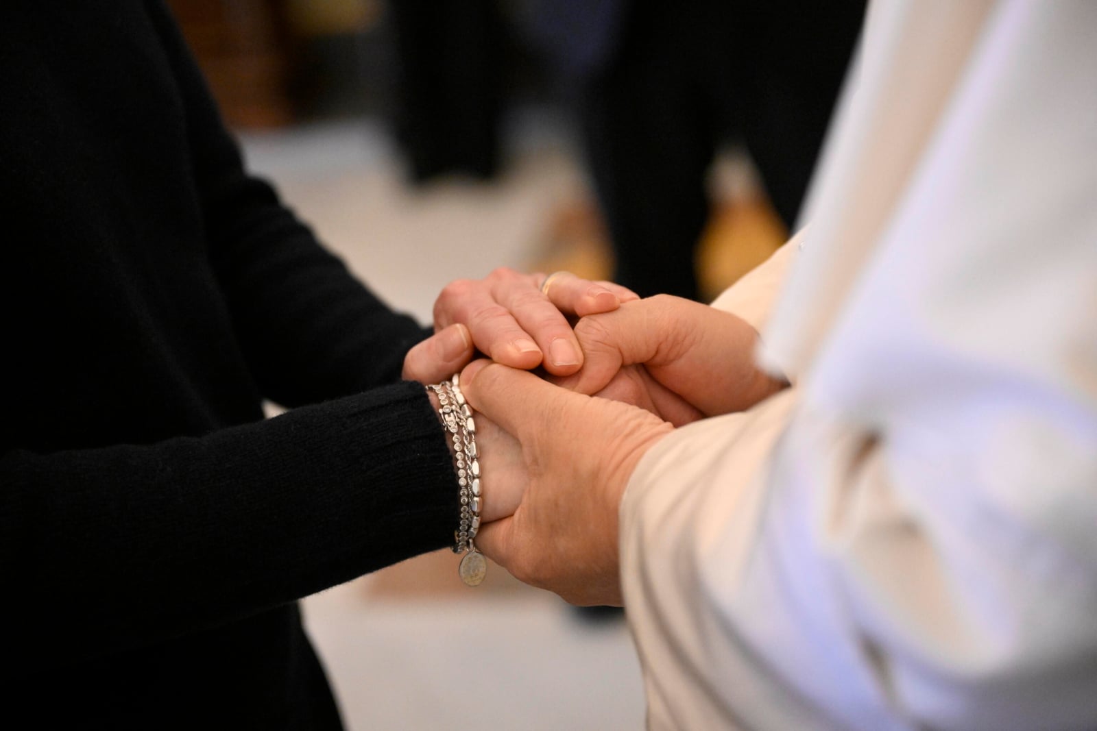 Watykan: papież spotkał się z rodzinami ofiar pożaru w Crans-Montanie [+GALERIA]