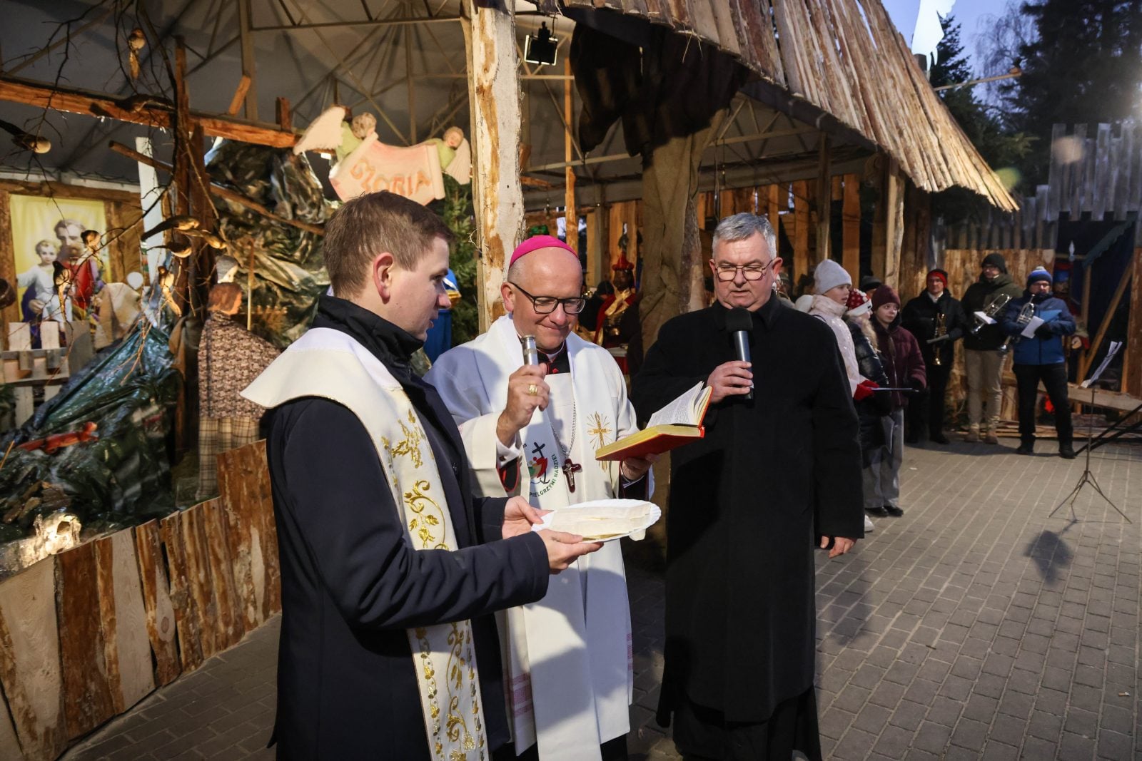 Kolęda na zaproszenie – czy to na pewno najlepszy wybór?