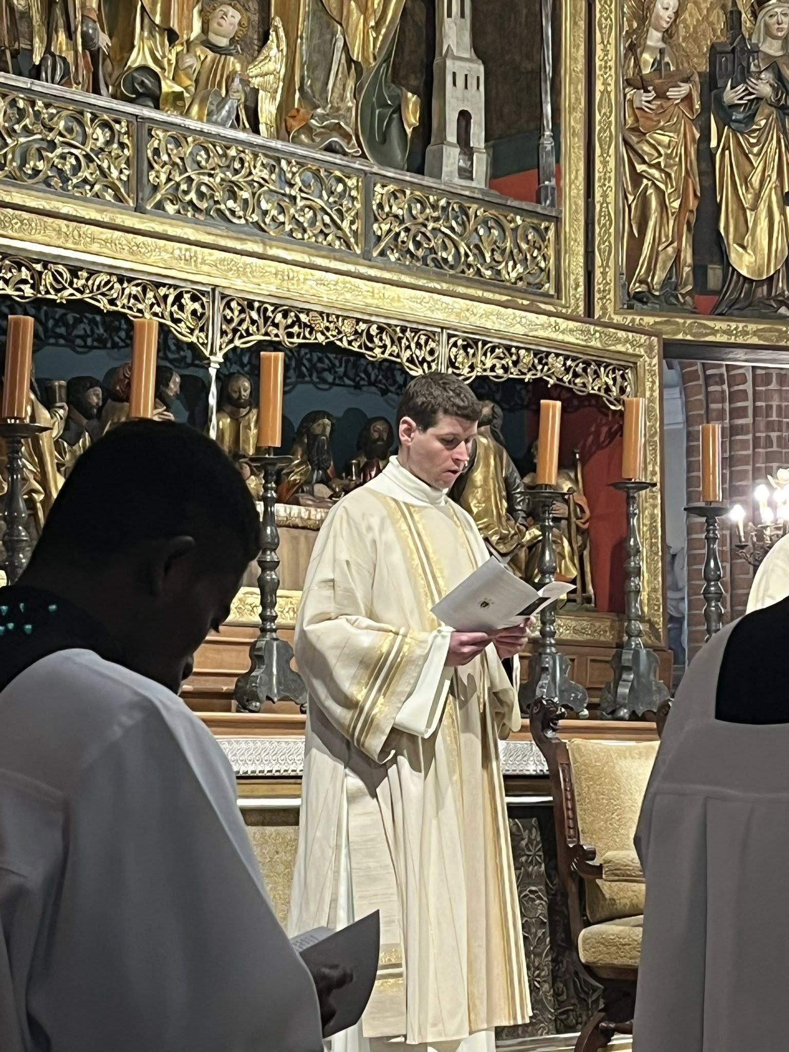 Poznań: obchody Dnia Życia Konsekrowanego w katedrze [+GALERIA]