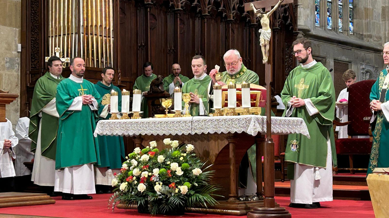 Abp Gallagher w Bratysławie: drogi do pokoju muszą być zawsze otwarte