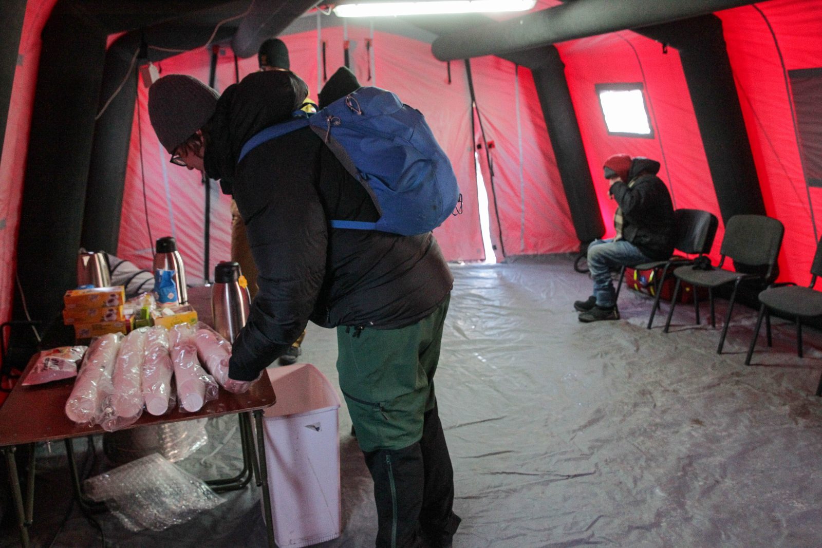 Warmińsko-mazurskie: w trzech miastach regionu stanęły namioty doraźnego ogrzania