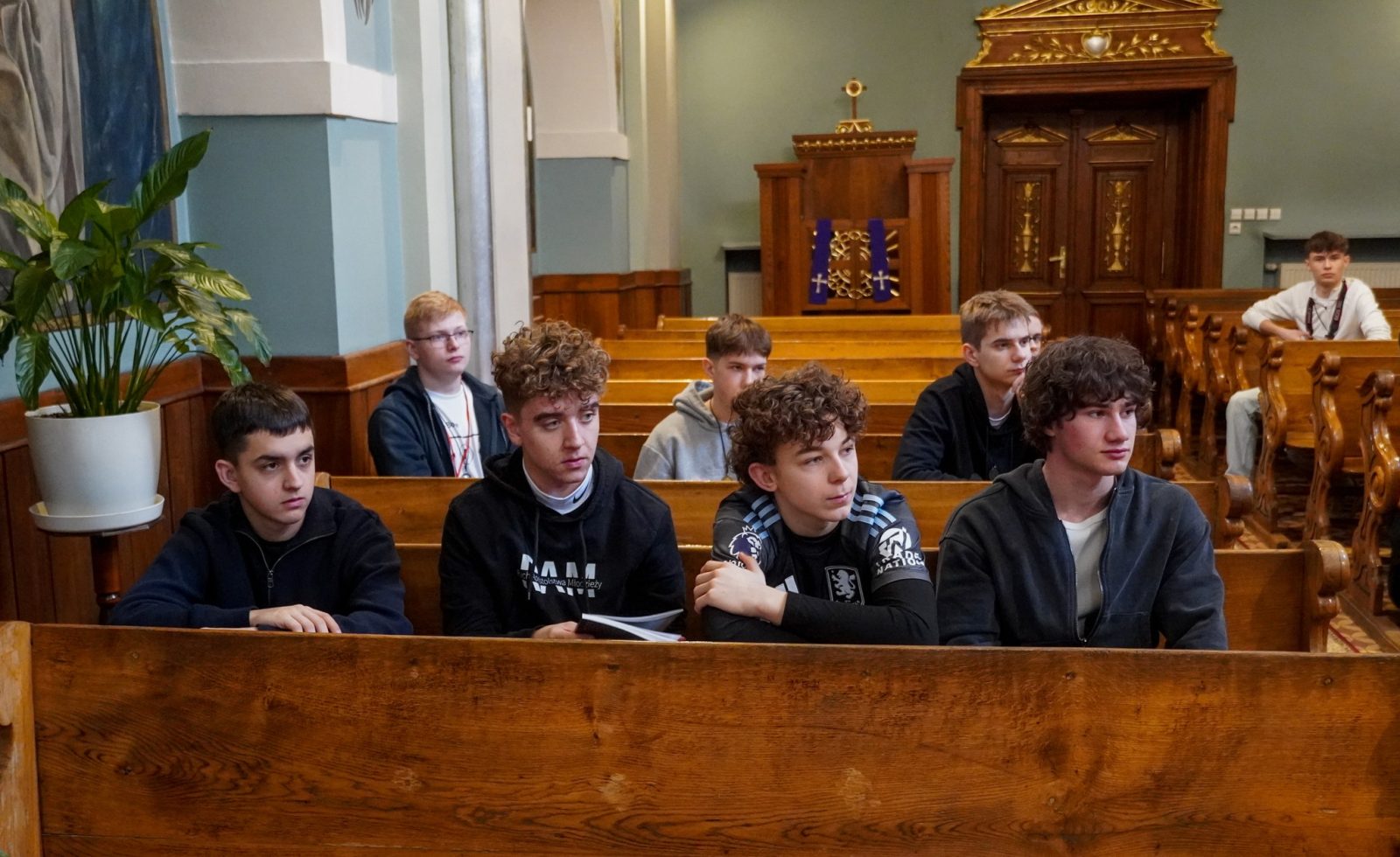 Abp Adam Szal do młodych: bądźcie świadkami o Chrystusie