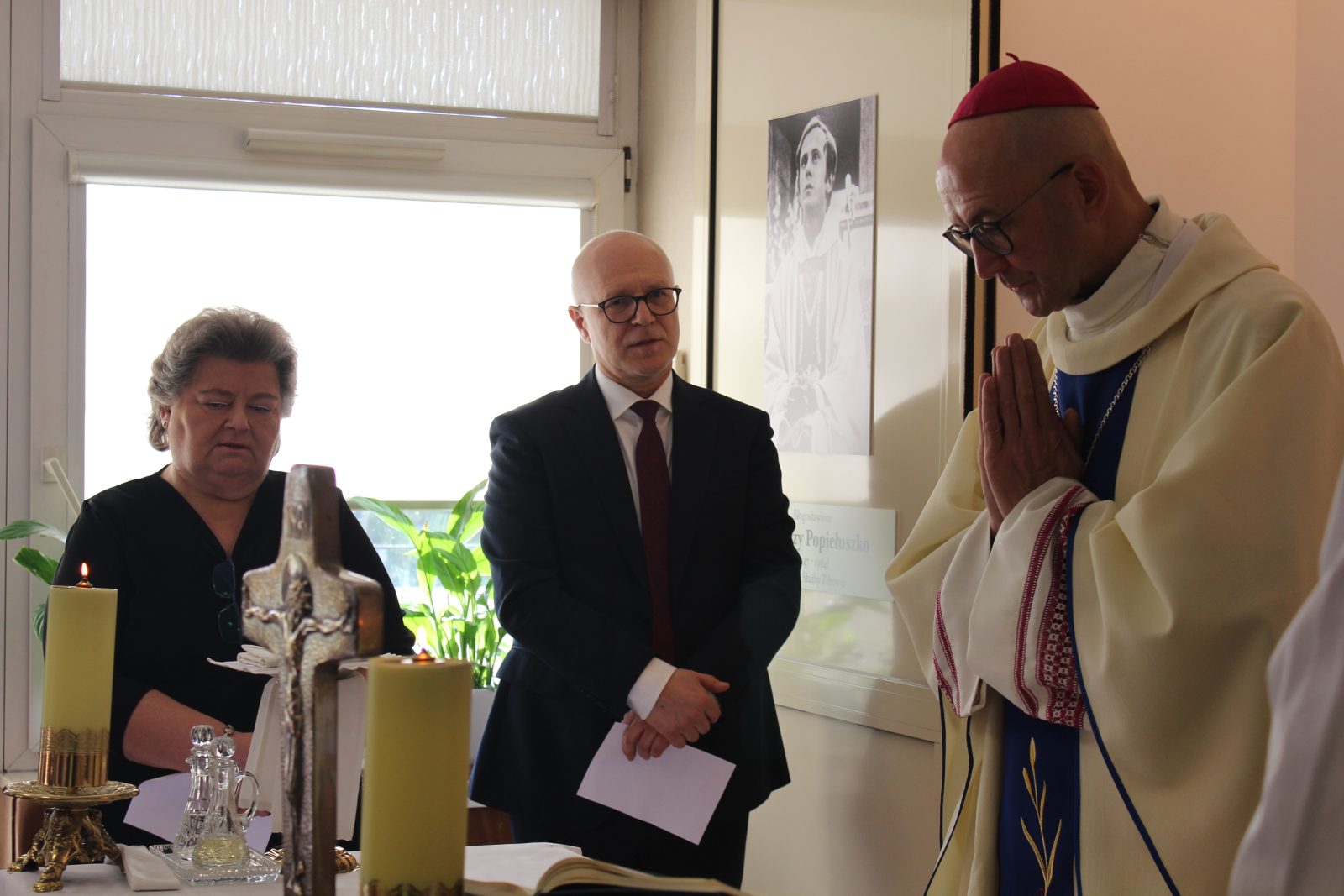 Abp Adrian Galbas w szpitalnej kaplicy: cierpienie nie uszlachetnia, uszlachetnia miłość