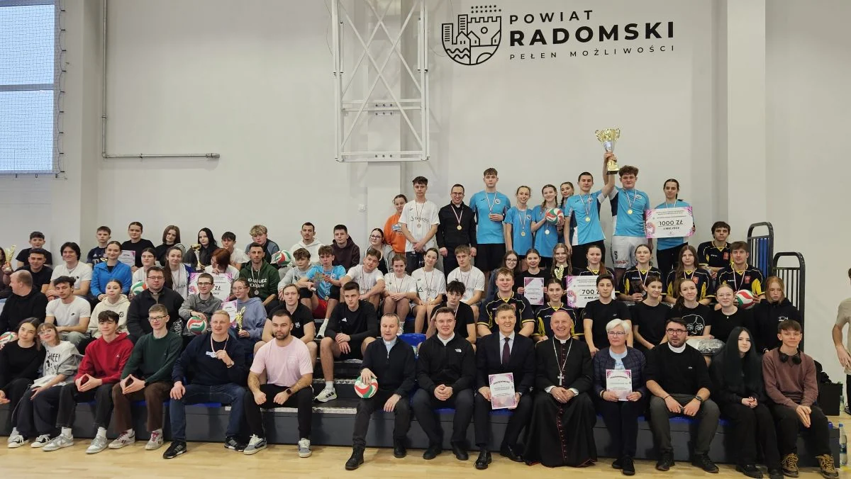 Iłża: odbył się I Diecezjalny Turniej Siatkarski Wspólnot Parafialnych