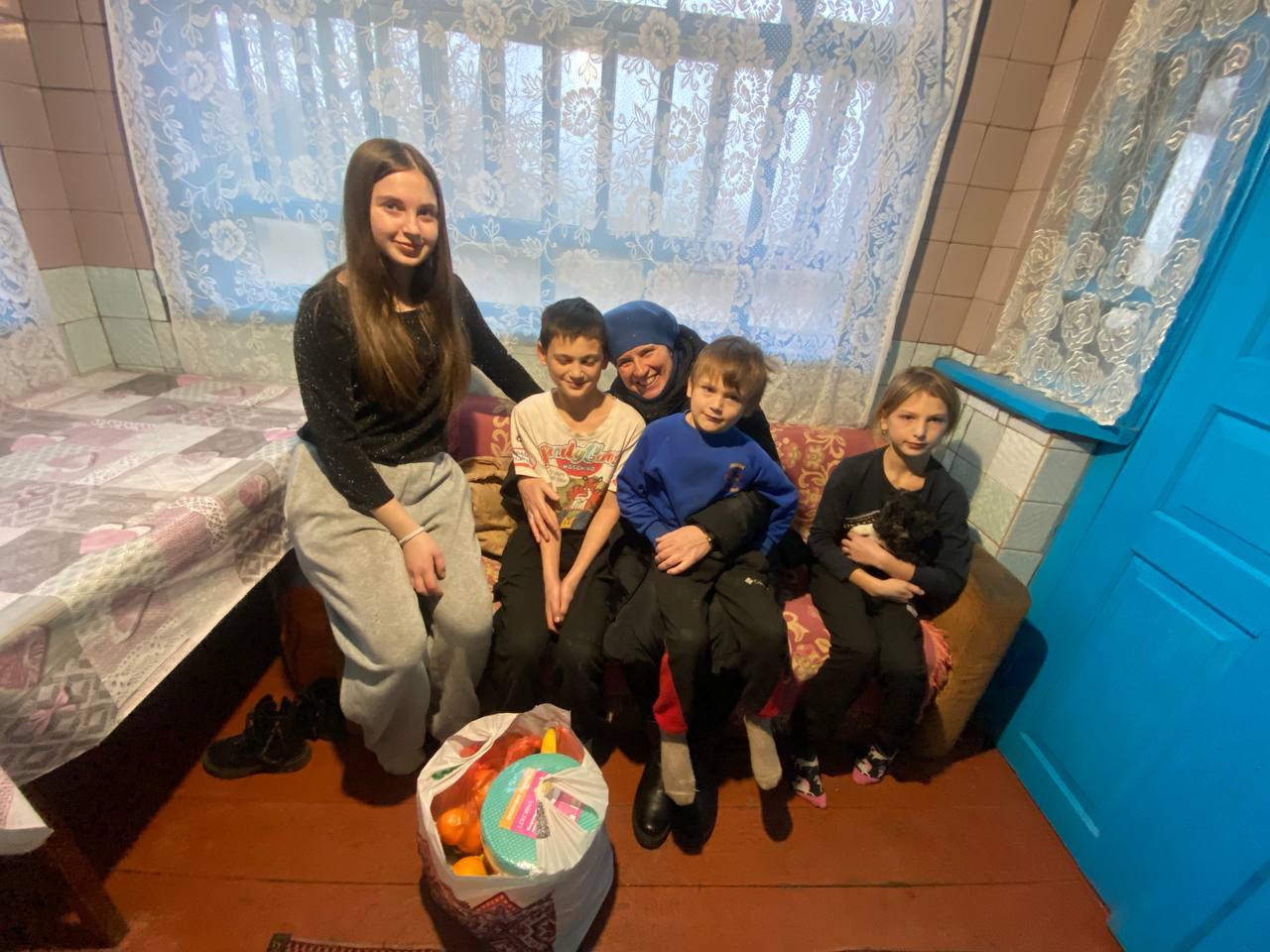 Razem, mimo zimna i ciemności. Siostry honoratki realizowane są z Ukrainą