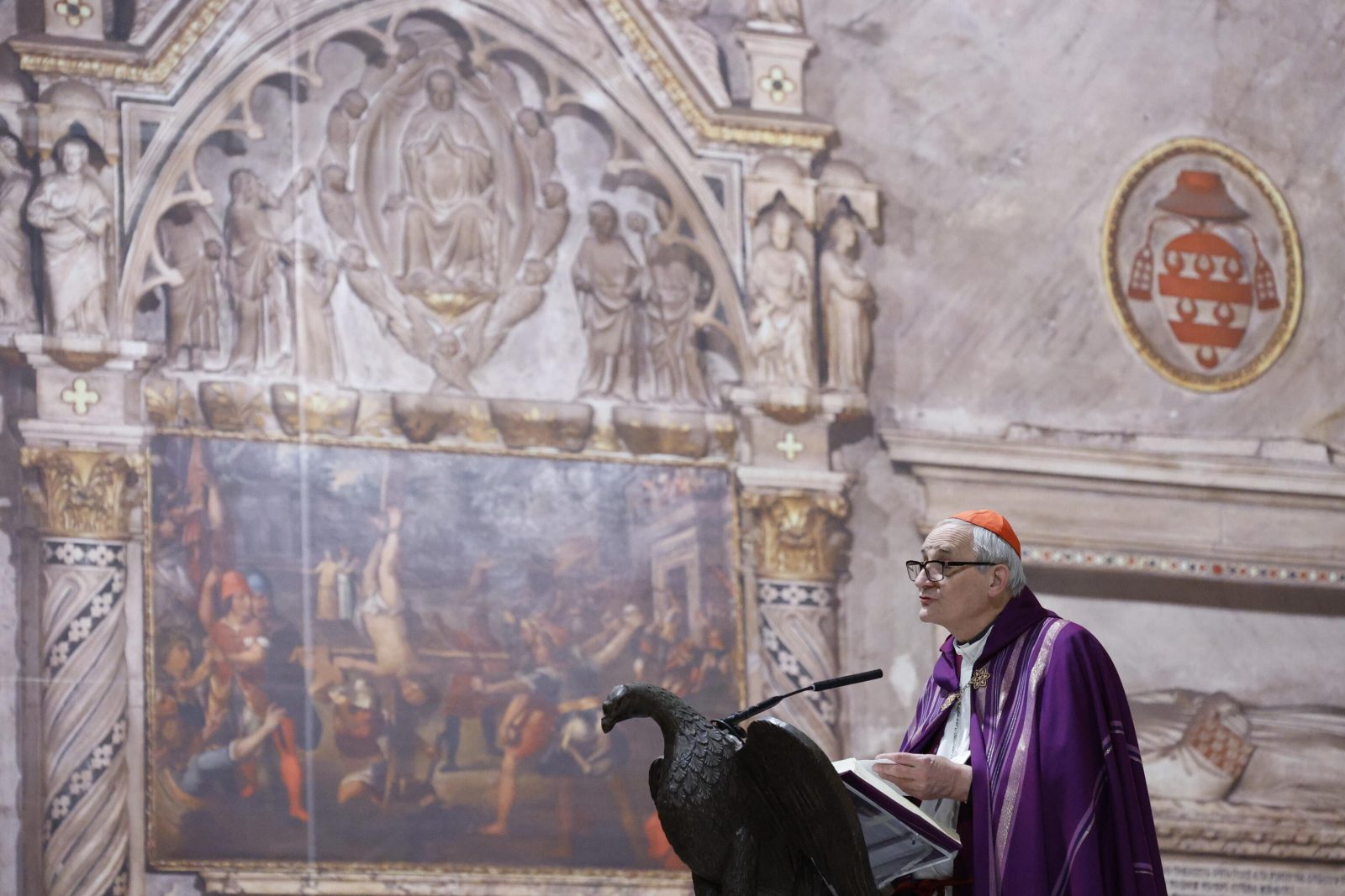 Papieski wysłannik ds. Ukrainy odprawił mszę w związku z czwartą rocznicą rosyjskiej inwazji [+GALERIA]