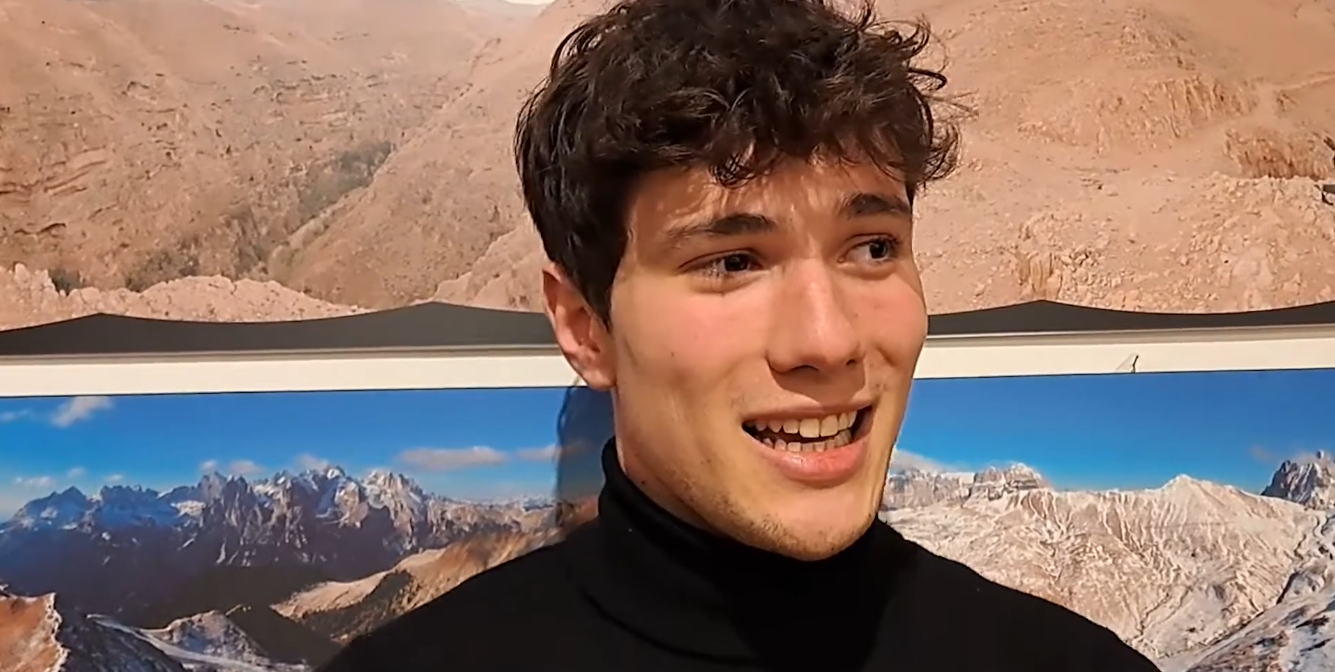 Najprzystojniejszy Włoch wybrał seminarium. Po latach napisał: „media nie są źródłem życia”