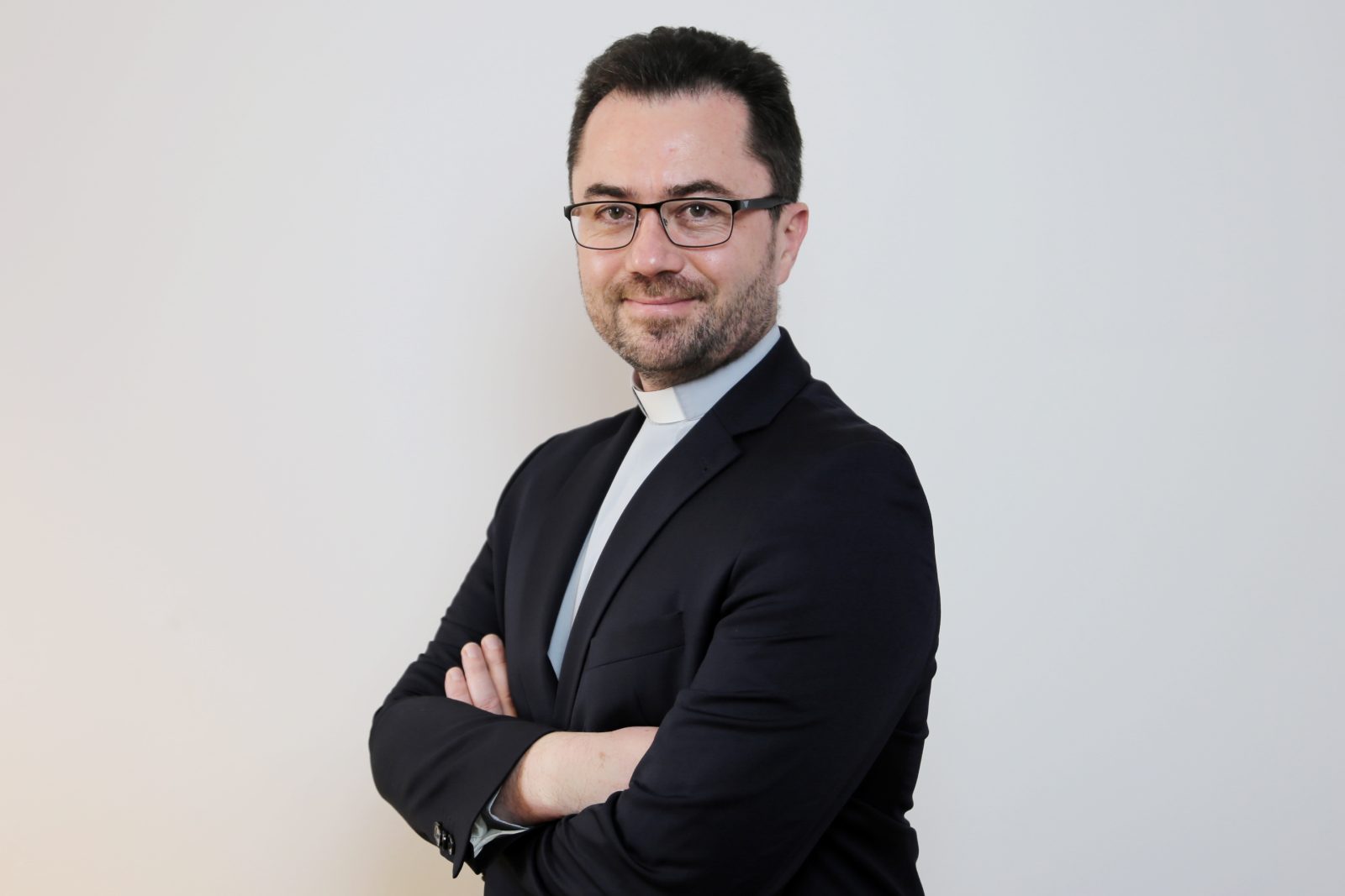 Kard. Tagle potwierdził nominację ks. Macieja Będzińskiego