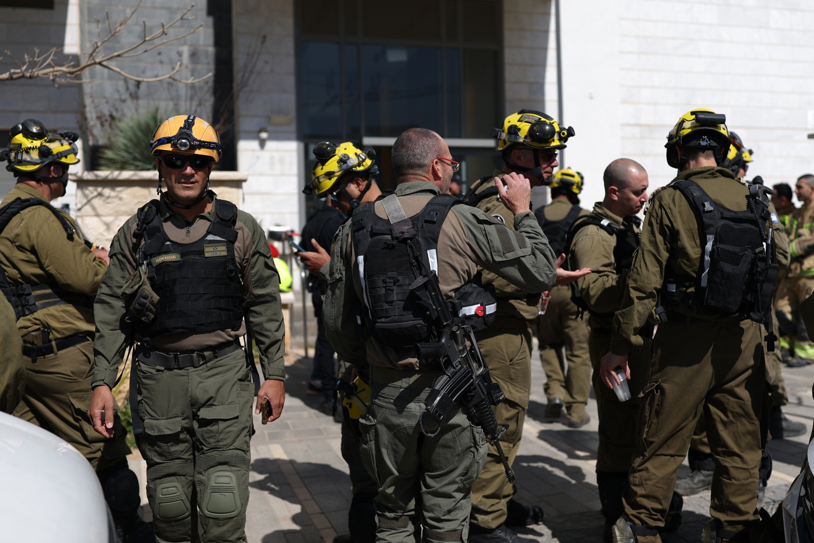 Nowa fala ataków Iranu: wybuchy m.in. w Rijadzie, Dosze i Abu Zabi – nalot na bazę USA w Kuwejcie