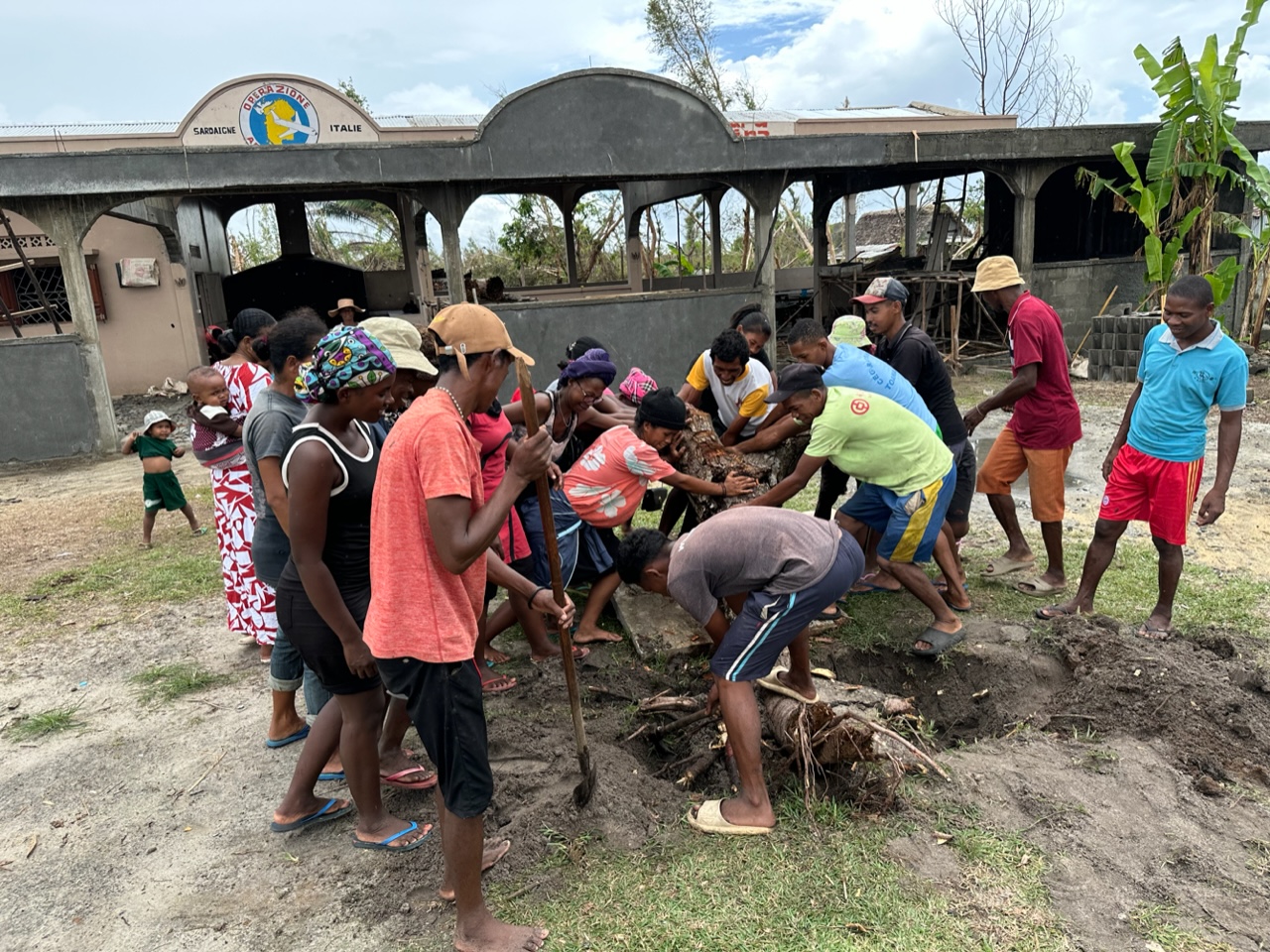 Mariusz Kasperski OMI: czułem ciężar nie do uniesienia [ROZMOWA]