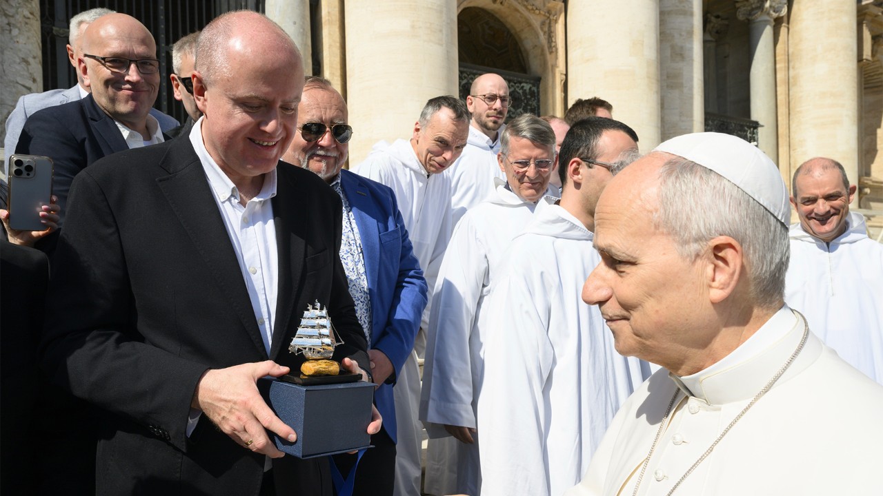 Media Watykańskie podpisały umowę z 10 rozgłośniami radiowymi: razem nieść nadzieję