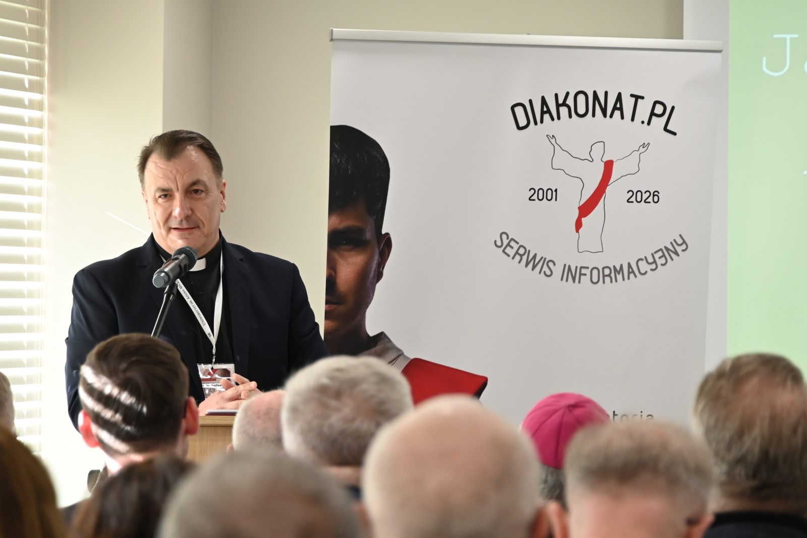 Debata o diakonacie stałym. Caritas, czyli posługa miłości – wciąż do odkrycia