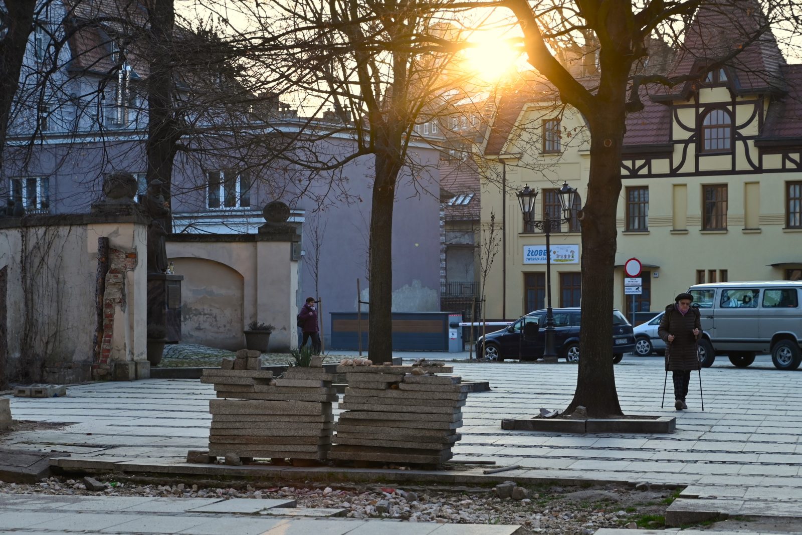 Półtora roku po powodzi. Kłodzko wciąż żyje w prowizorce [REPORTAŻ]