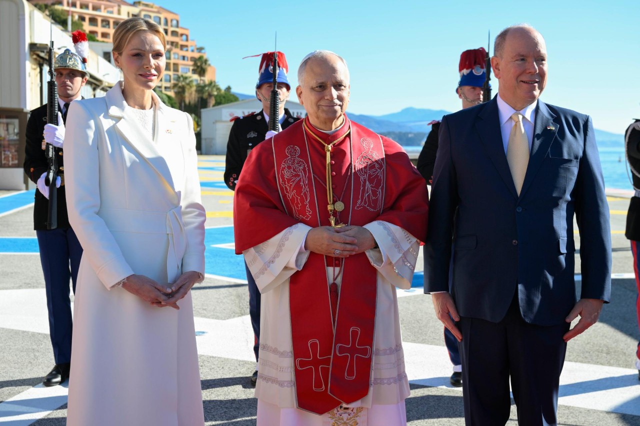 Leon XIV przybył do Księstwa Monako jako pierwszy papież w historii [+GALERIA]